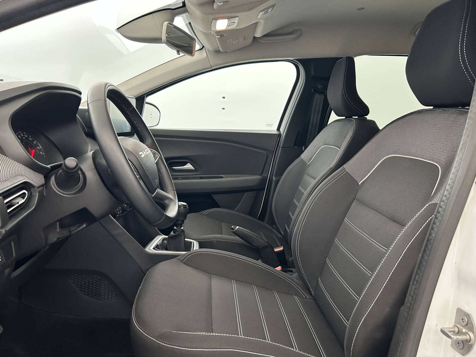Vente en ligne Dacia Jogger  TCe 110 5 places au prix de 16 990 €