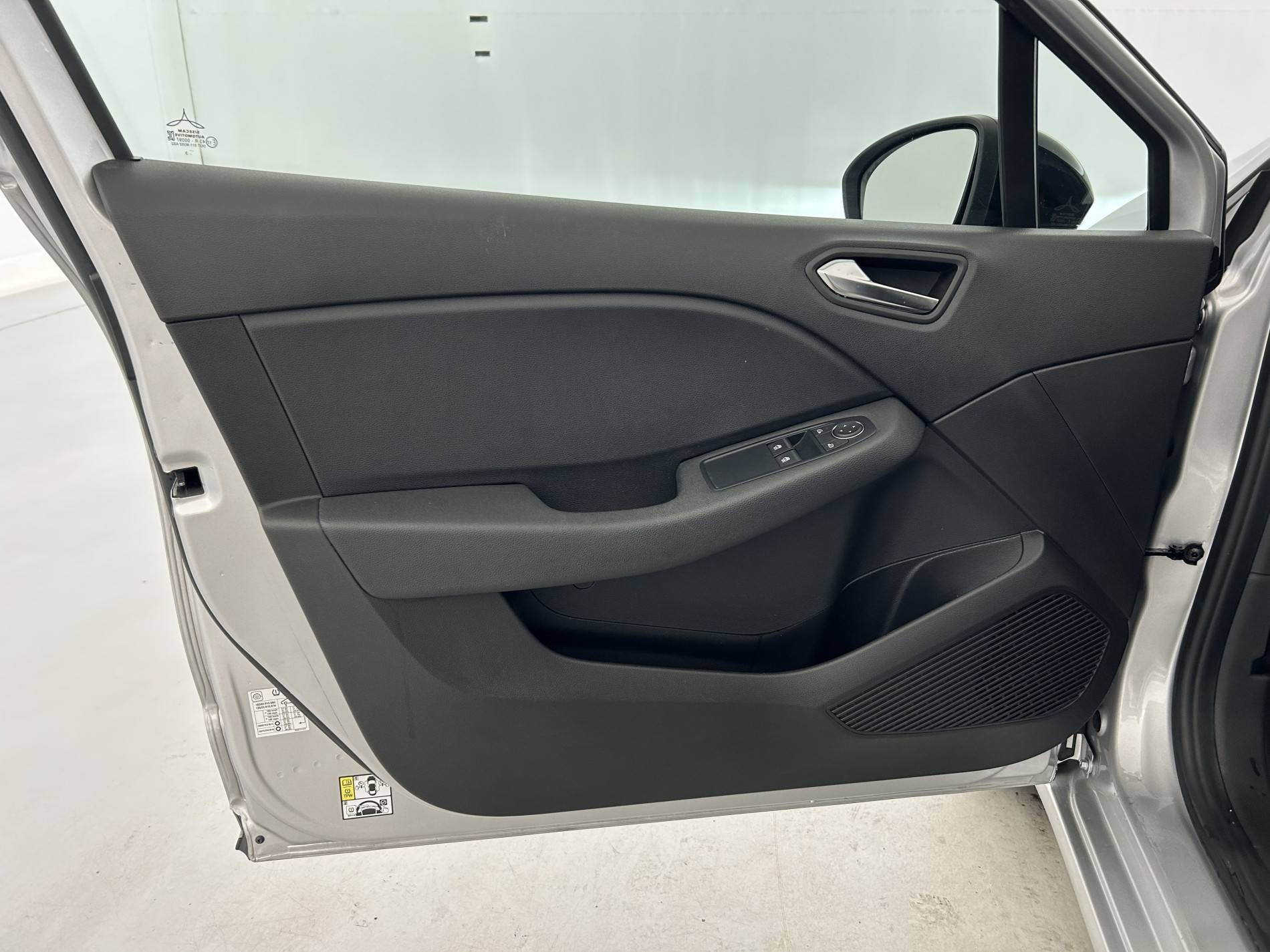 Vente en ligne Renault Clio 5 Clio TCe 90 au prix de 13 990 €
