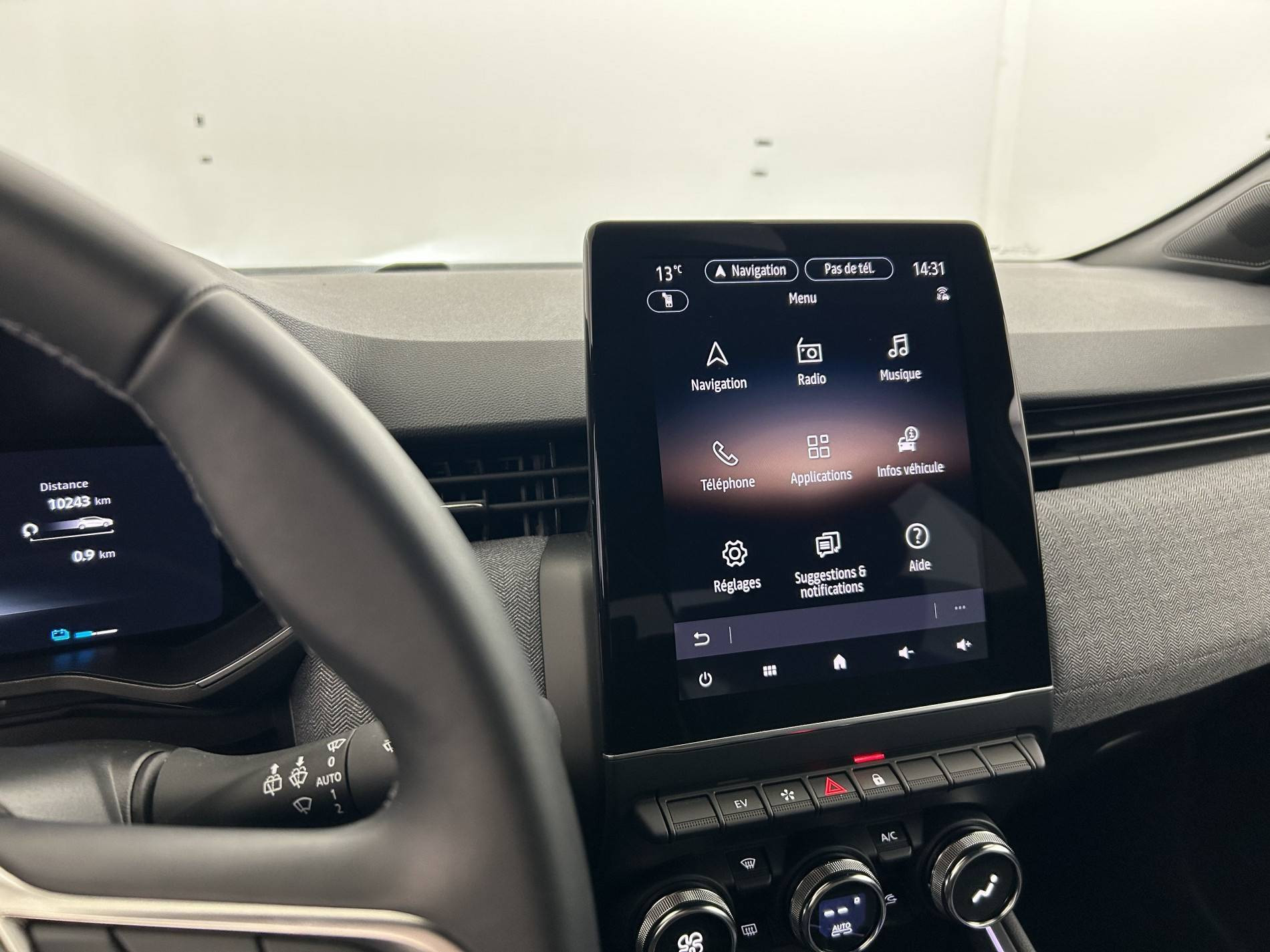 Vente en ligne Renault Clio 5 Clio E-Tech full hybrid 145 ch GSR2 au prix de 20 290 €