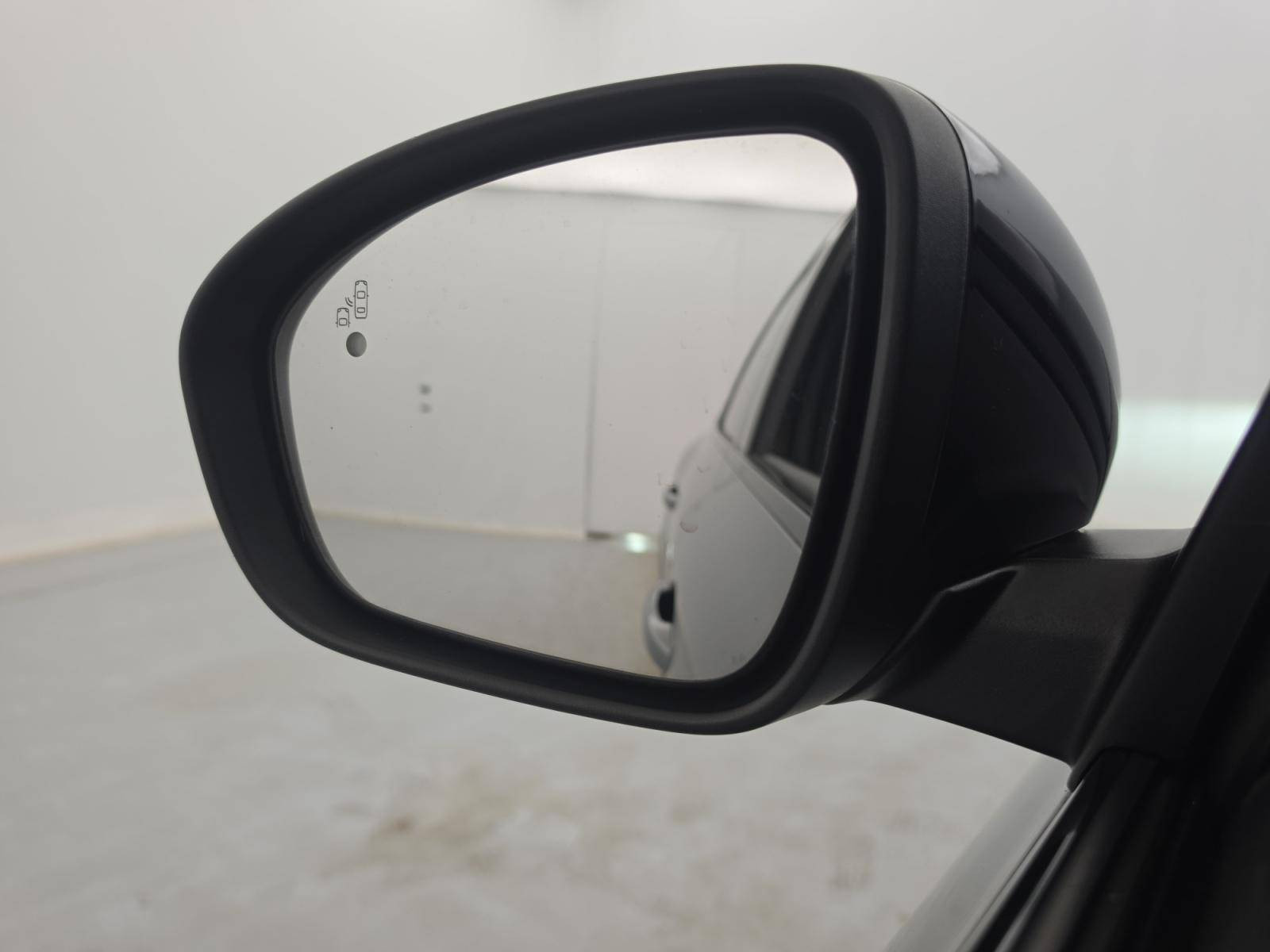 Vente en ligne Renault Arkana  E-Tech hybride 145 - 22 au prix de 22 990 €