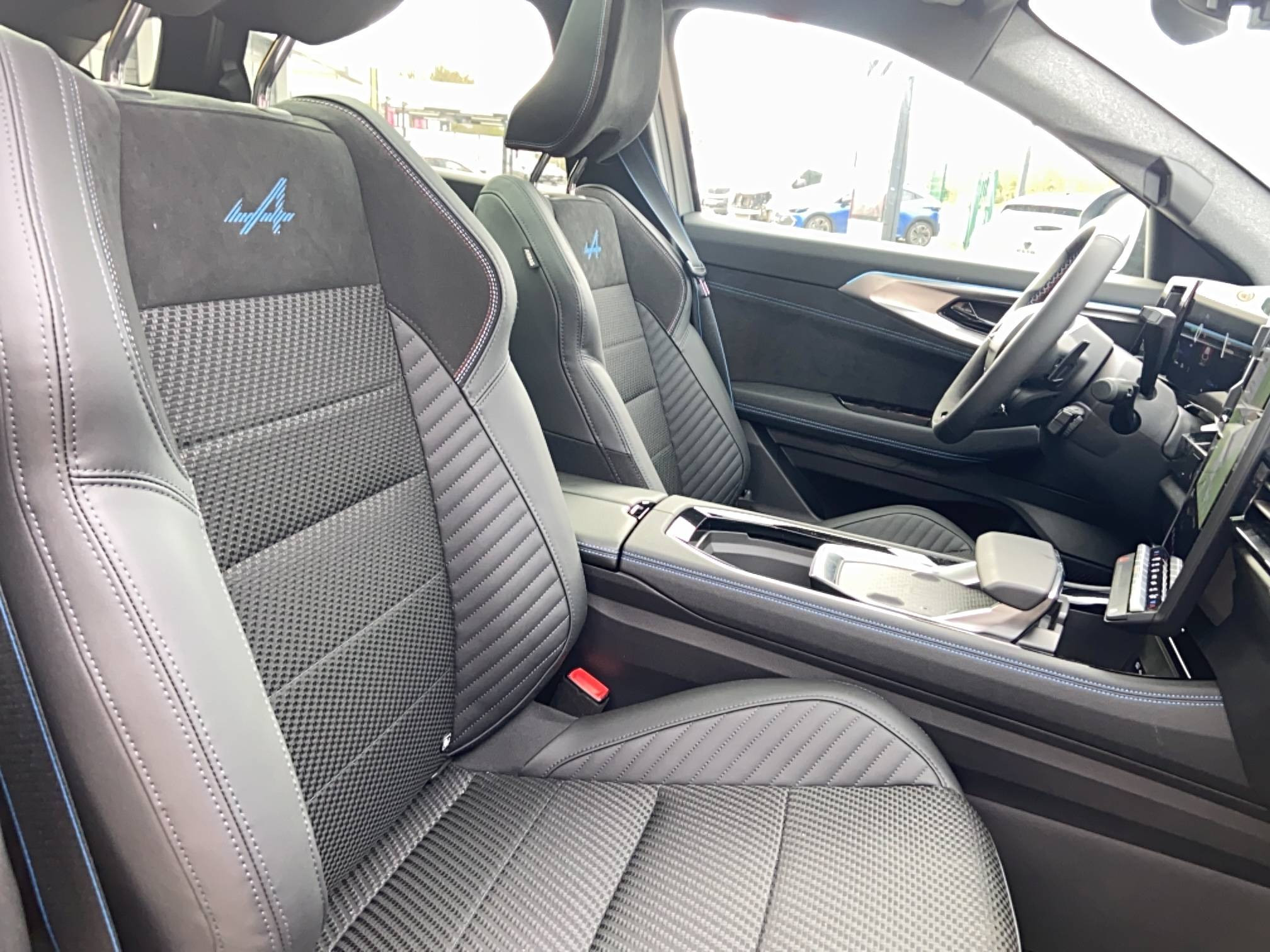 Vente en ligne Renault Austral  full hybrid E-Tech 200 ch au prix de 39 990 €