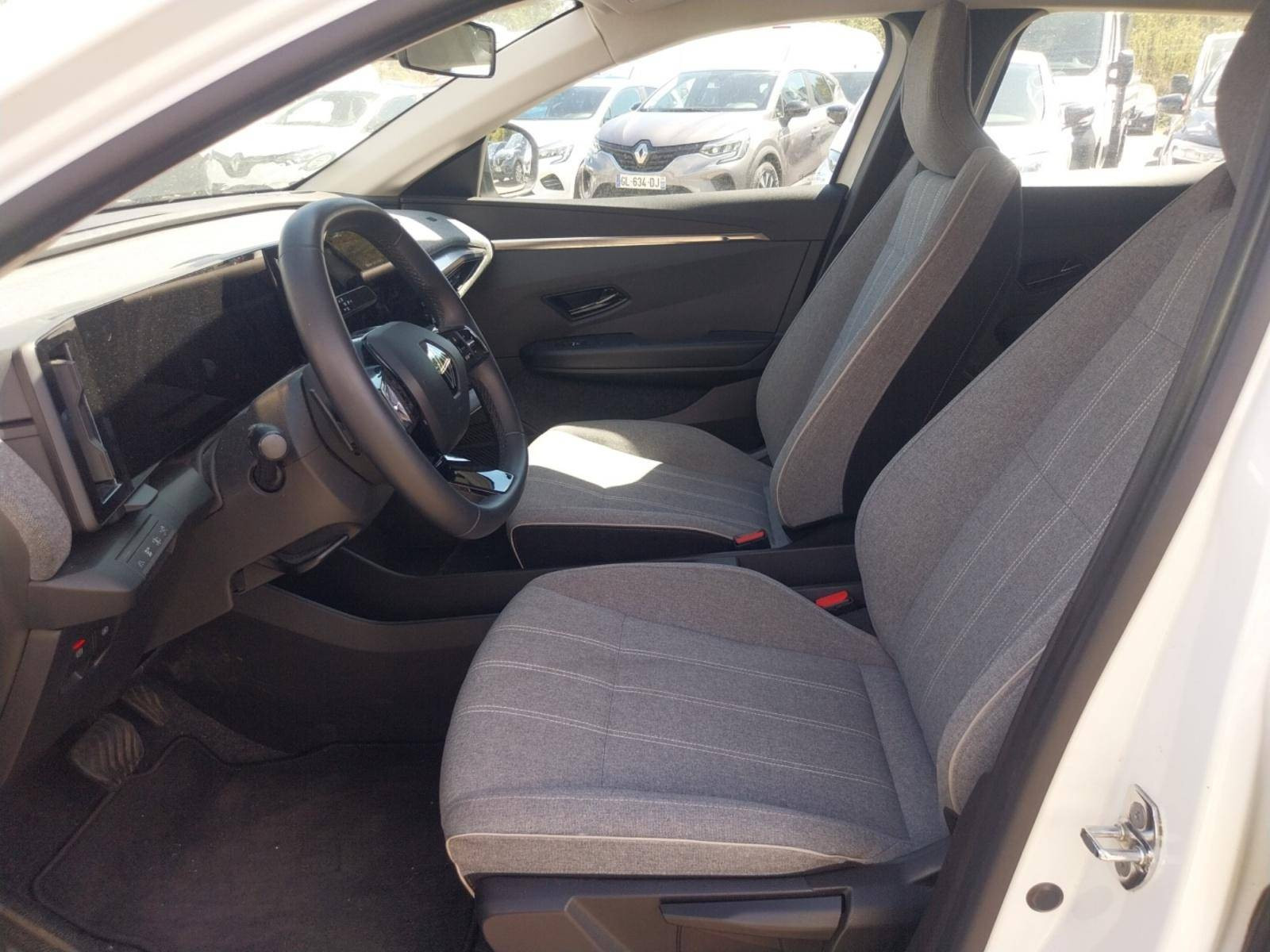 Vente en ligne Renault Megane E-Tech  EV60 220 ch super charge au prix de 22 490 €