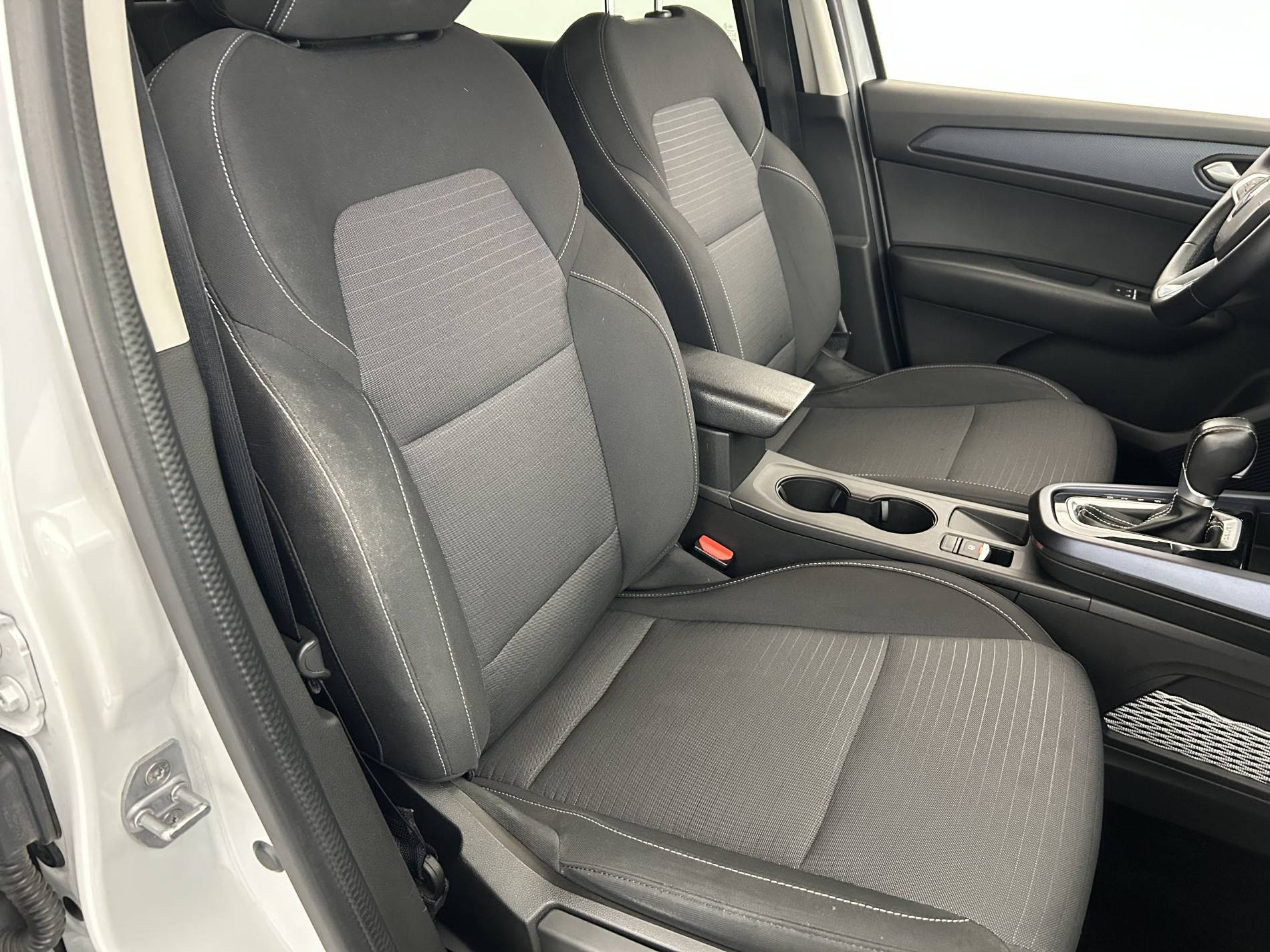 Vente en ligne Renault Arkana  E-Tech 145 au prix de 16 990 €