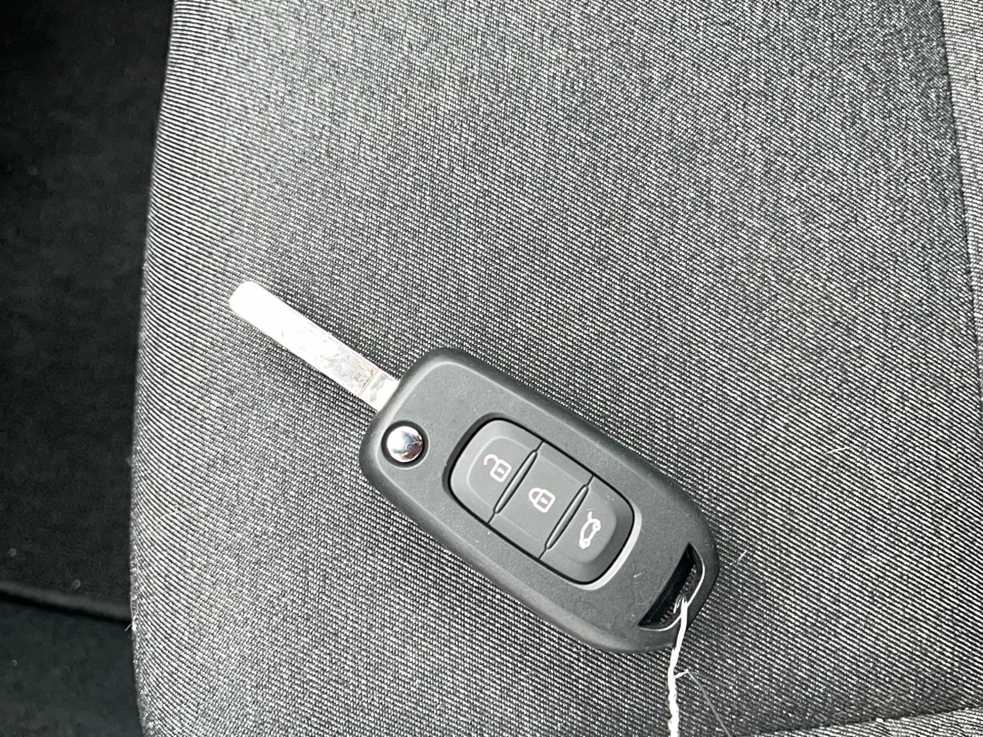 Vente en ligne Renault Clio 5 Clio TCe 90 X-Tronic - 21N au prix de 15 791 €