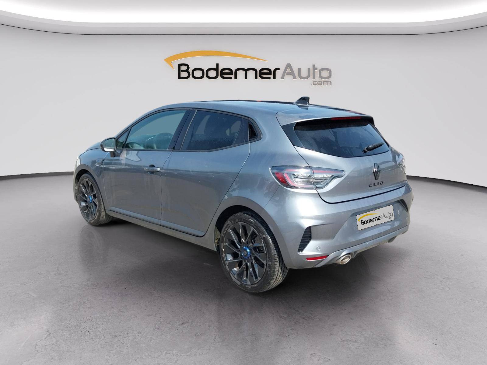 Vente en ligne Renault Clio 5 Clio TCe 90 ch GSR2 au prix de 18 791 €