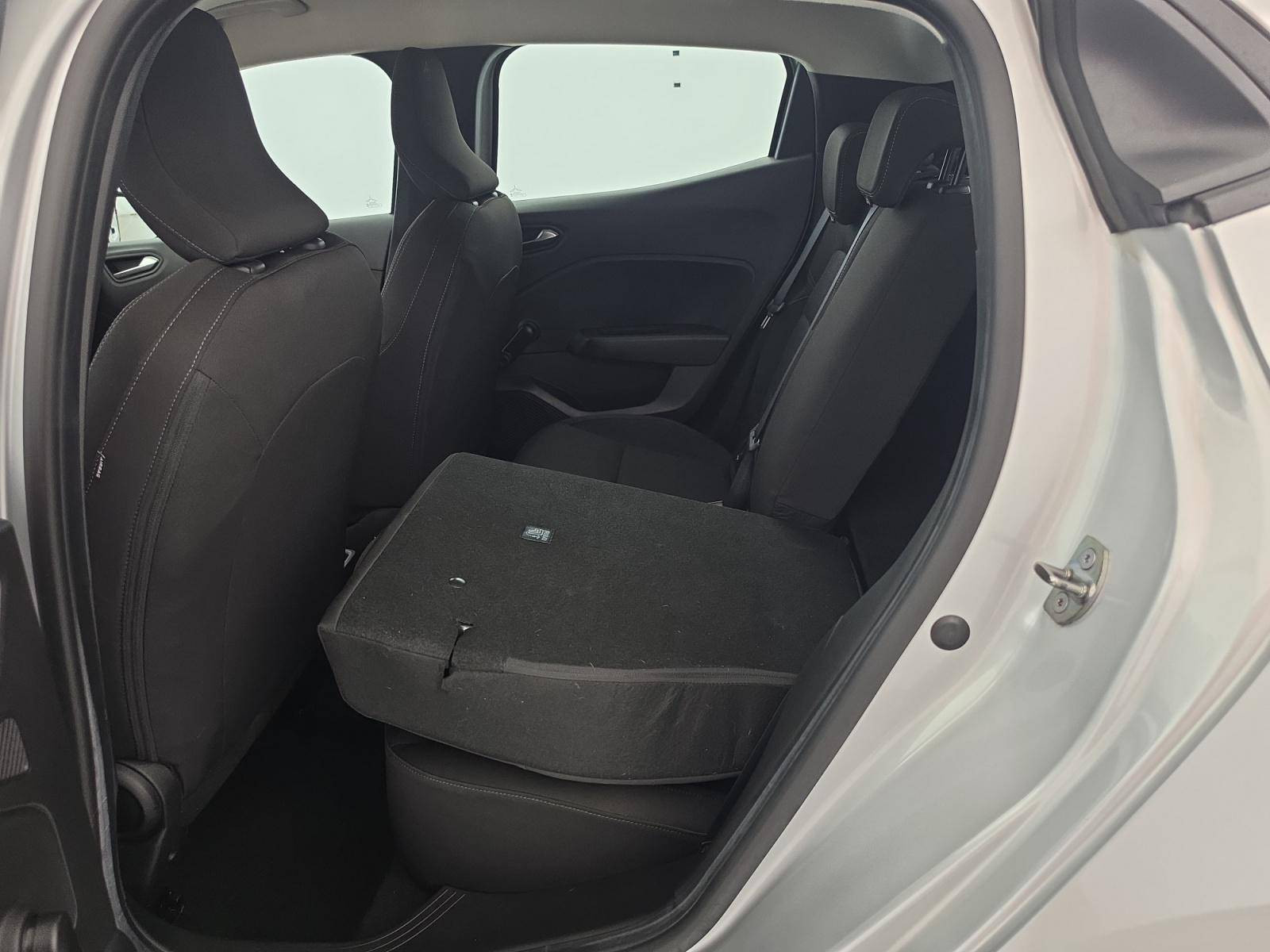 Vente en ligne Renault Clio 5 Clio TCe 90 au prix de 13 290 €
