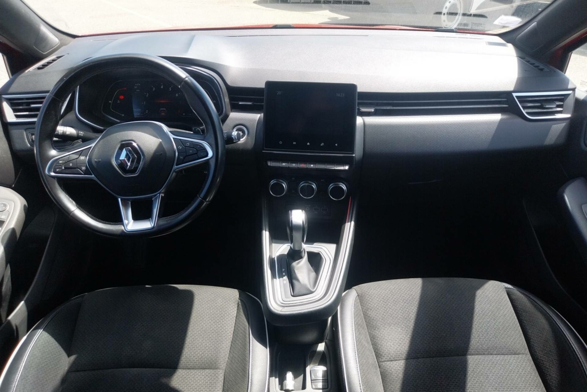 Vente en ligne Renault Clio 5 Clio TCe 130 EDC FAP au prix de 13 990 €