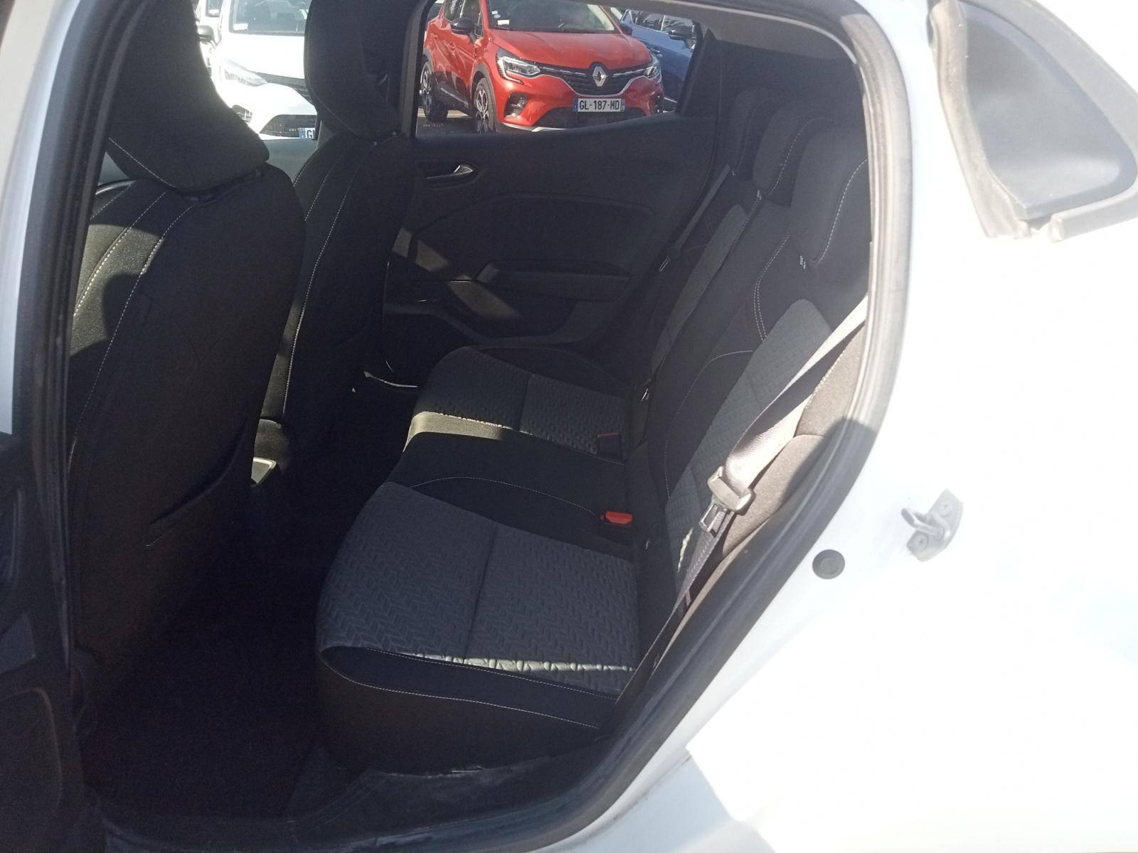 Vente en ligne Renault Clio 5 Clio SCe 65 au prix de 13 900 €