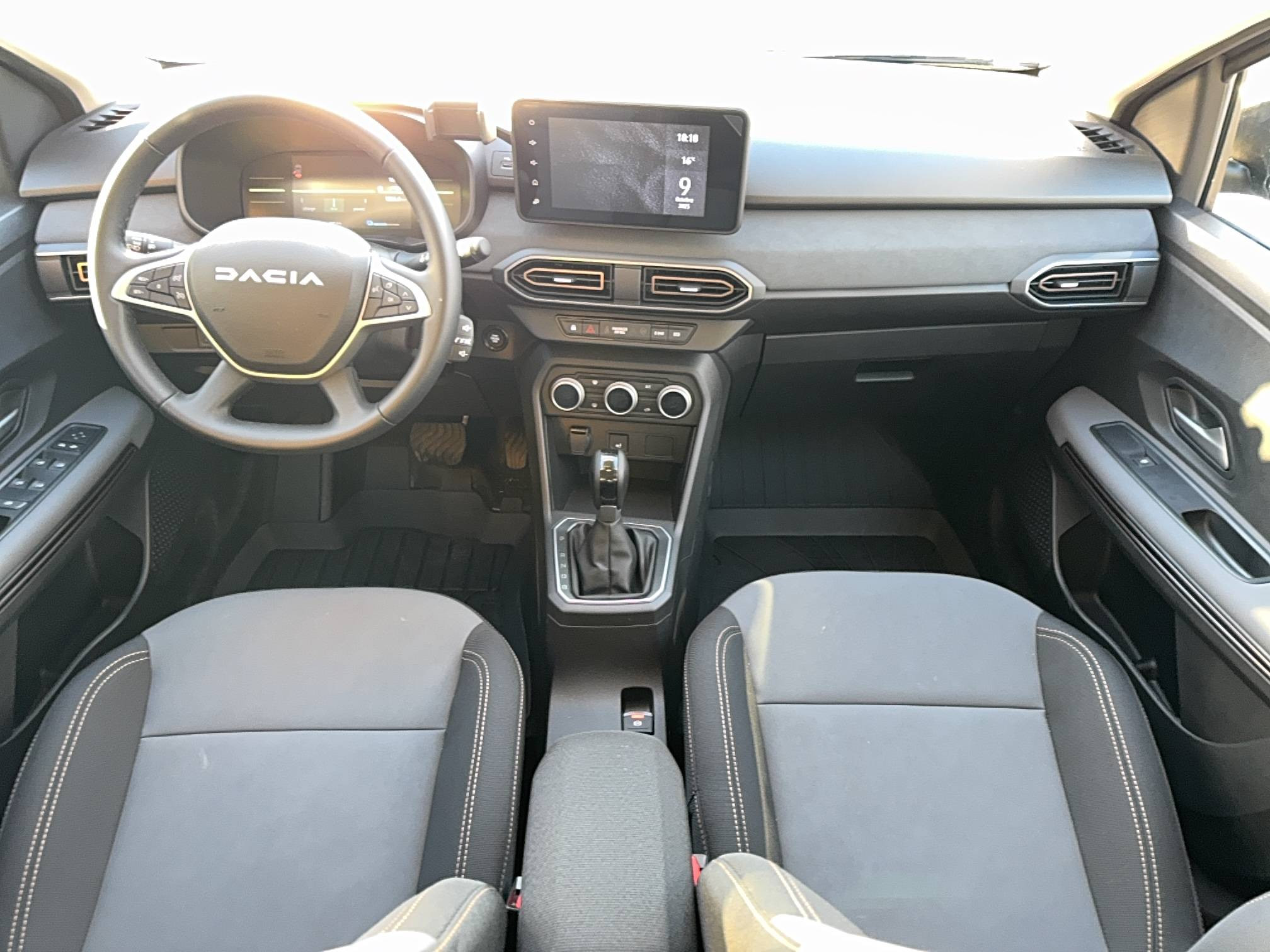Vente en ligne Dacia Jogger  Hybrid 140 5 places GSR2 au prix de 24 900 €