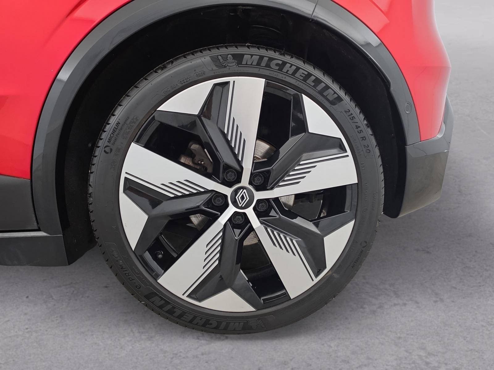 Vente en ligne Renault Megane E-Tech  EV60 220 ch super charge au prix de 22 990 €