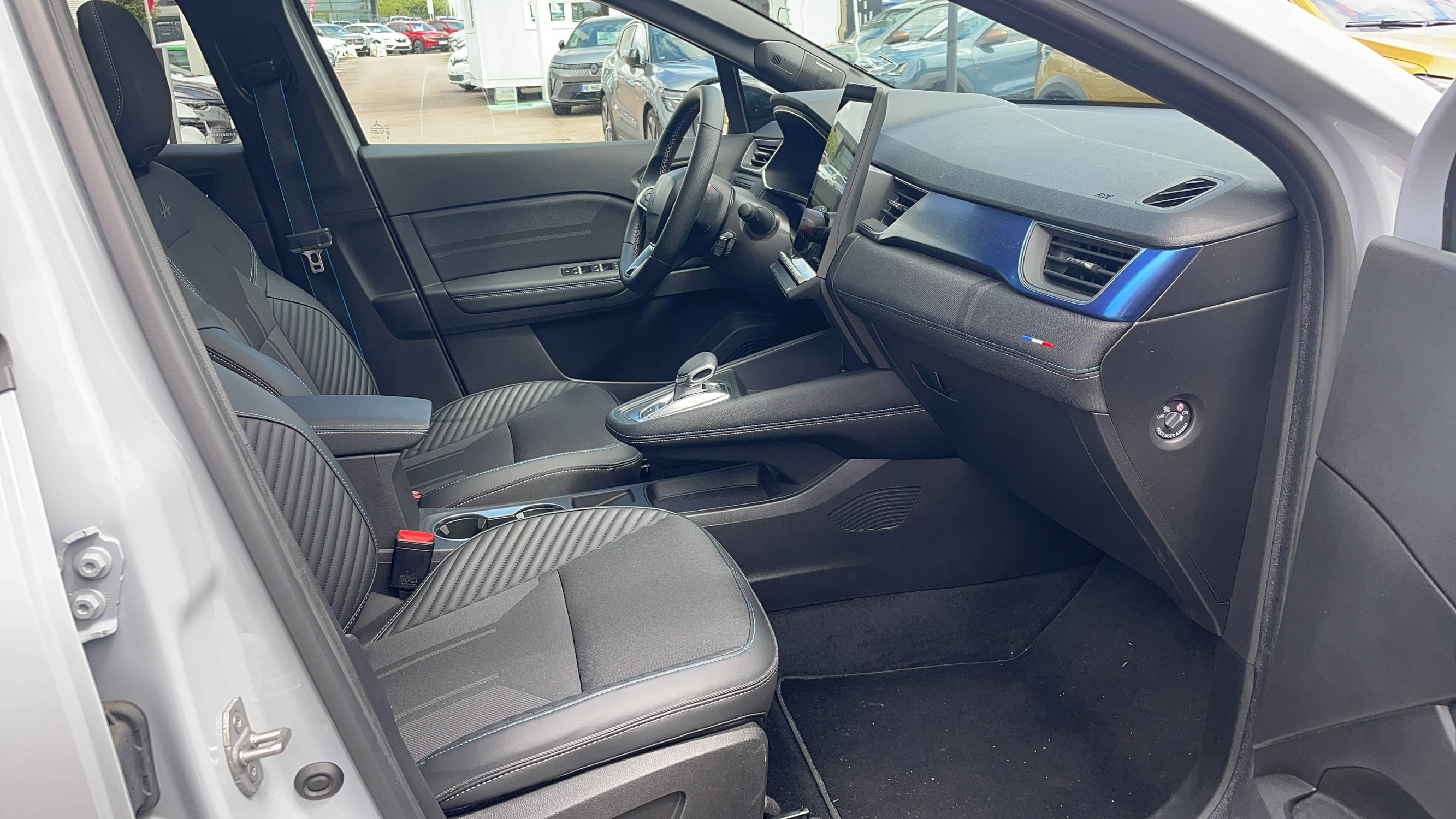 Vente en ligne Renault Symbioz  E-Tech full hybrid 145 au prix de 26 991 €