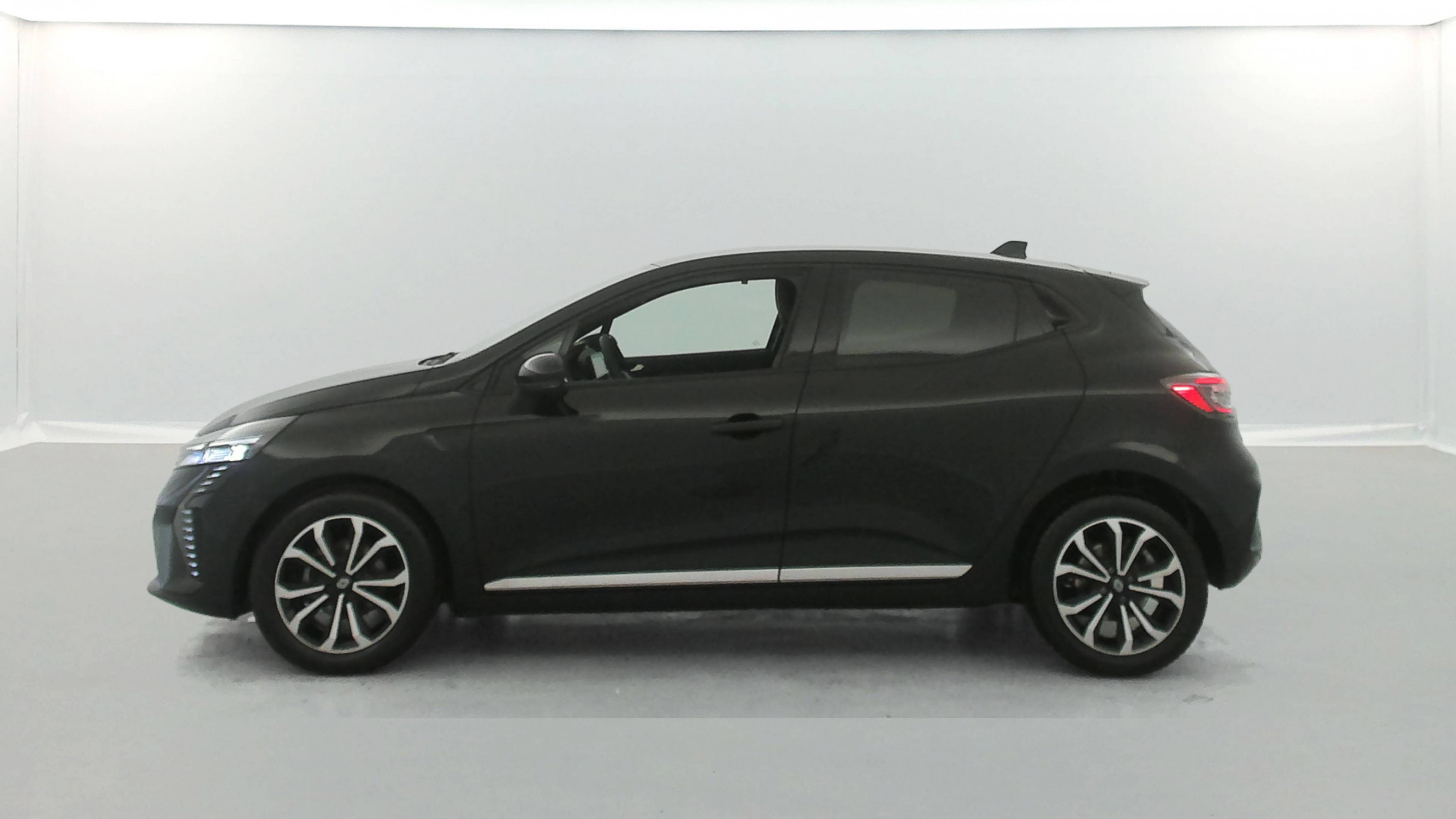 Vente en ligne Renault Clio 5 Clio TCe 90 ch GSR2 au prix de 16 990 €