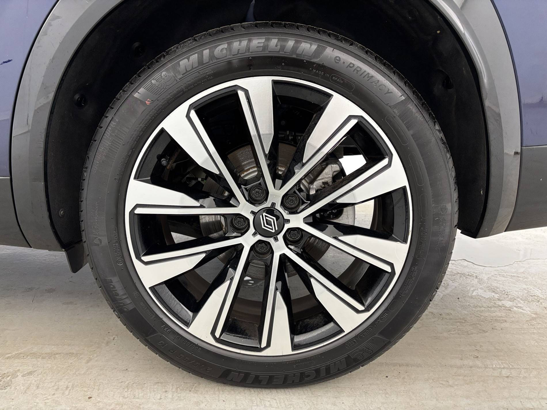 Vente en ligne Renault Espace Espace E-Tech full hybrid 200 GSR2 au prix de 36 121 €