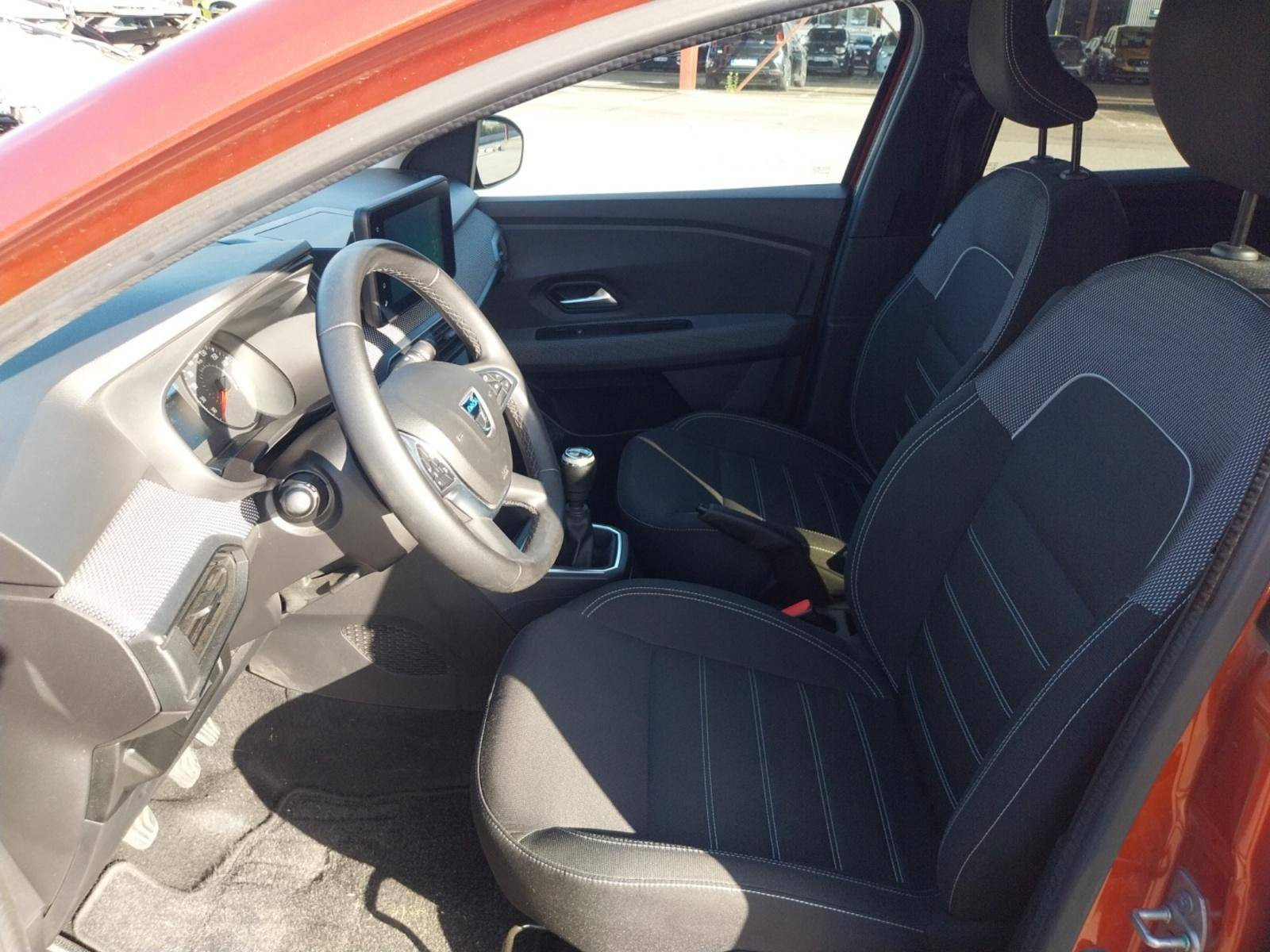 Vente en ligne Dacia Jogger  ECO-G 100 7 places au prix de 17 990 €
