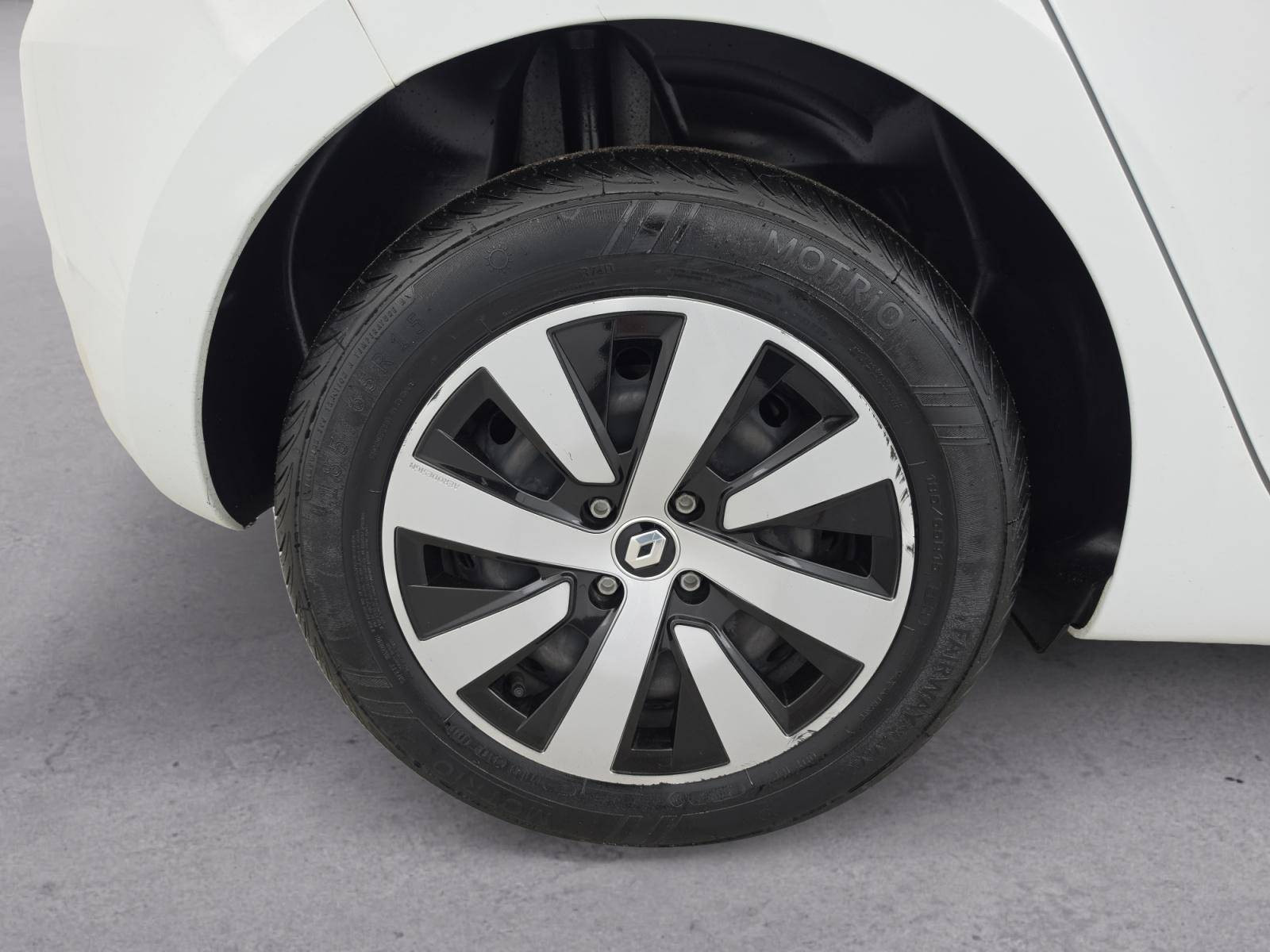 Vente en ligne Renault Clio 5 Clio TCe 90 au prix de 14 490 €