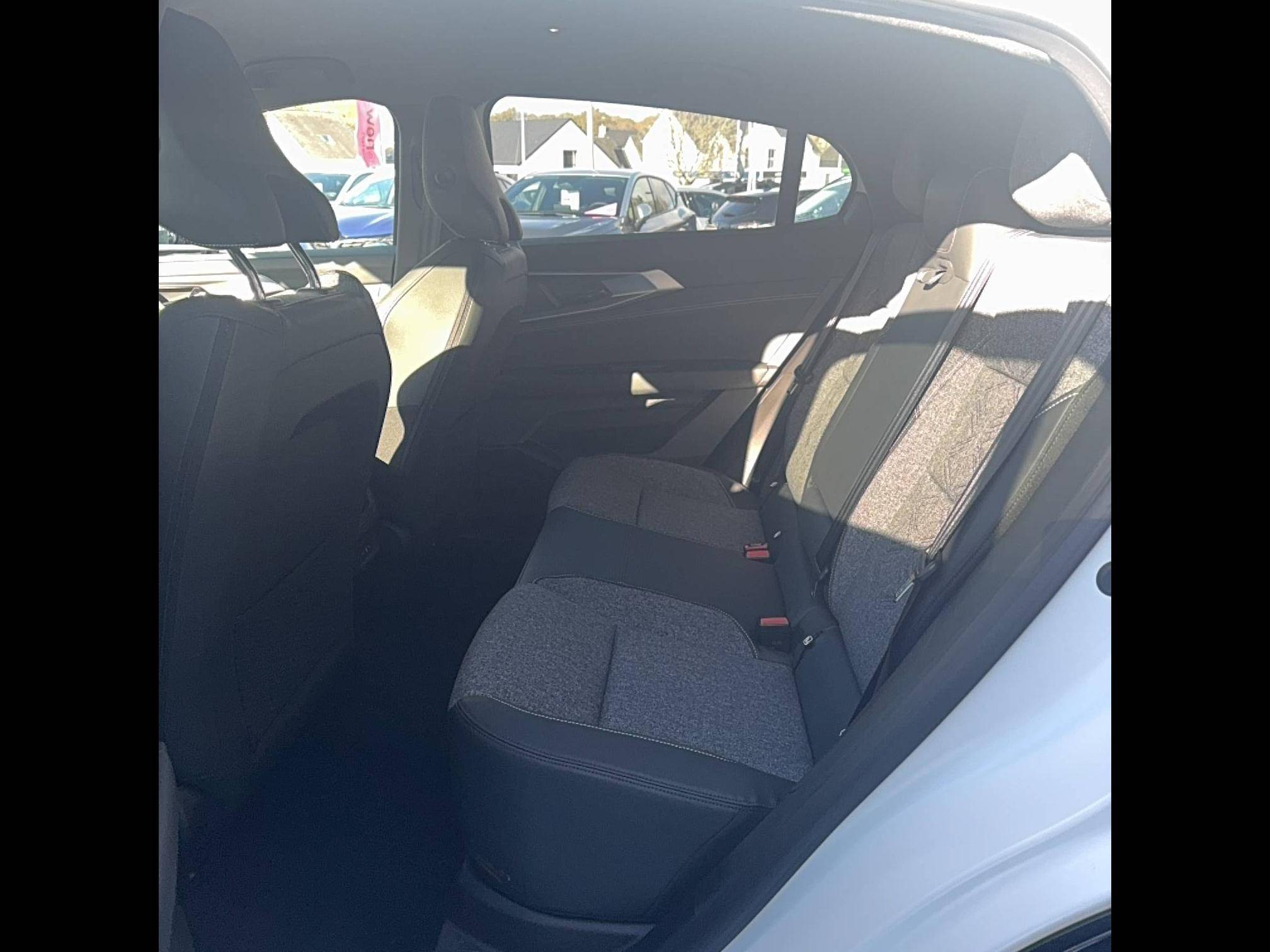 Vente en ligne Renault Rafale  E-Tech full hybrid 200ch au prix de 41 690 €