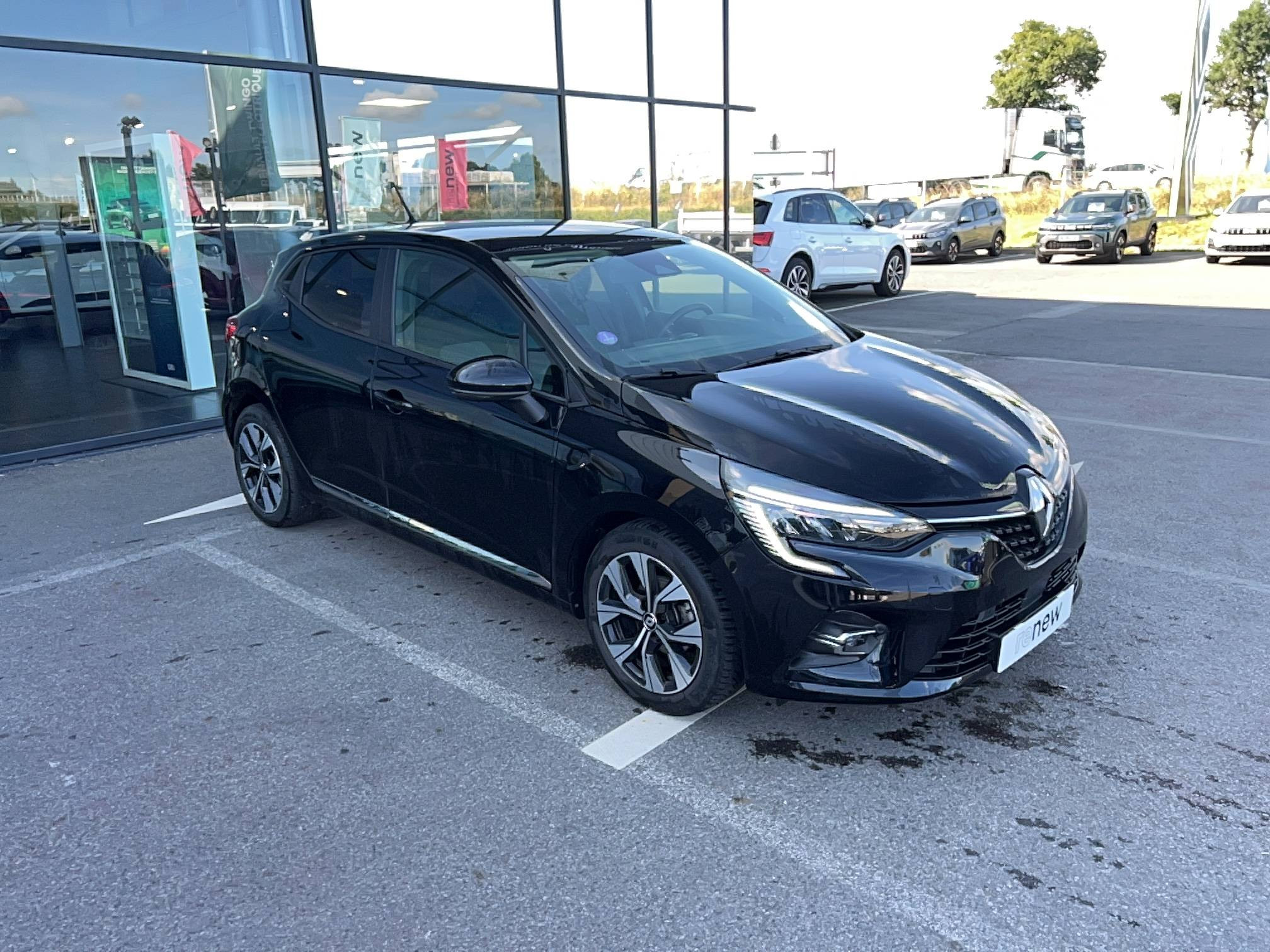 Vente en ligne Renault Clio 5 Clio TCe 100 GPL au prix de 13 990 €