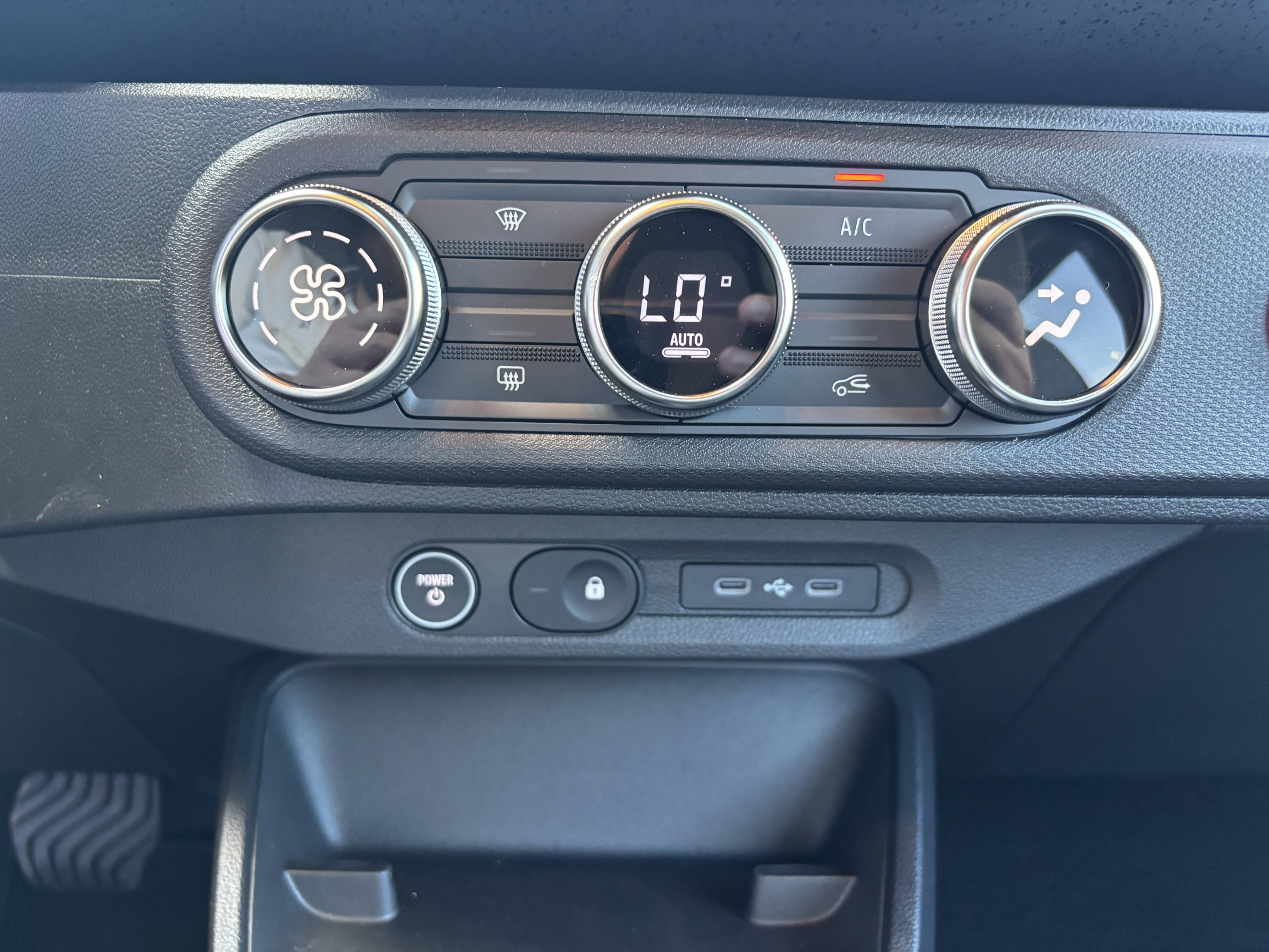 Vente en ligne Renault Twingo Electrique  80 ch autonomie urbaine au prix de 21 090 €