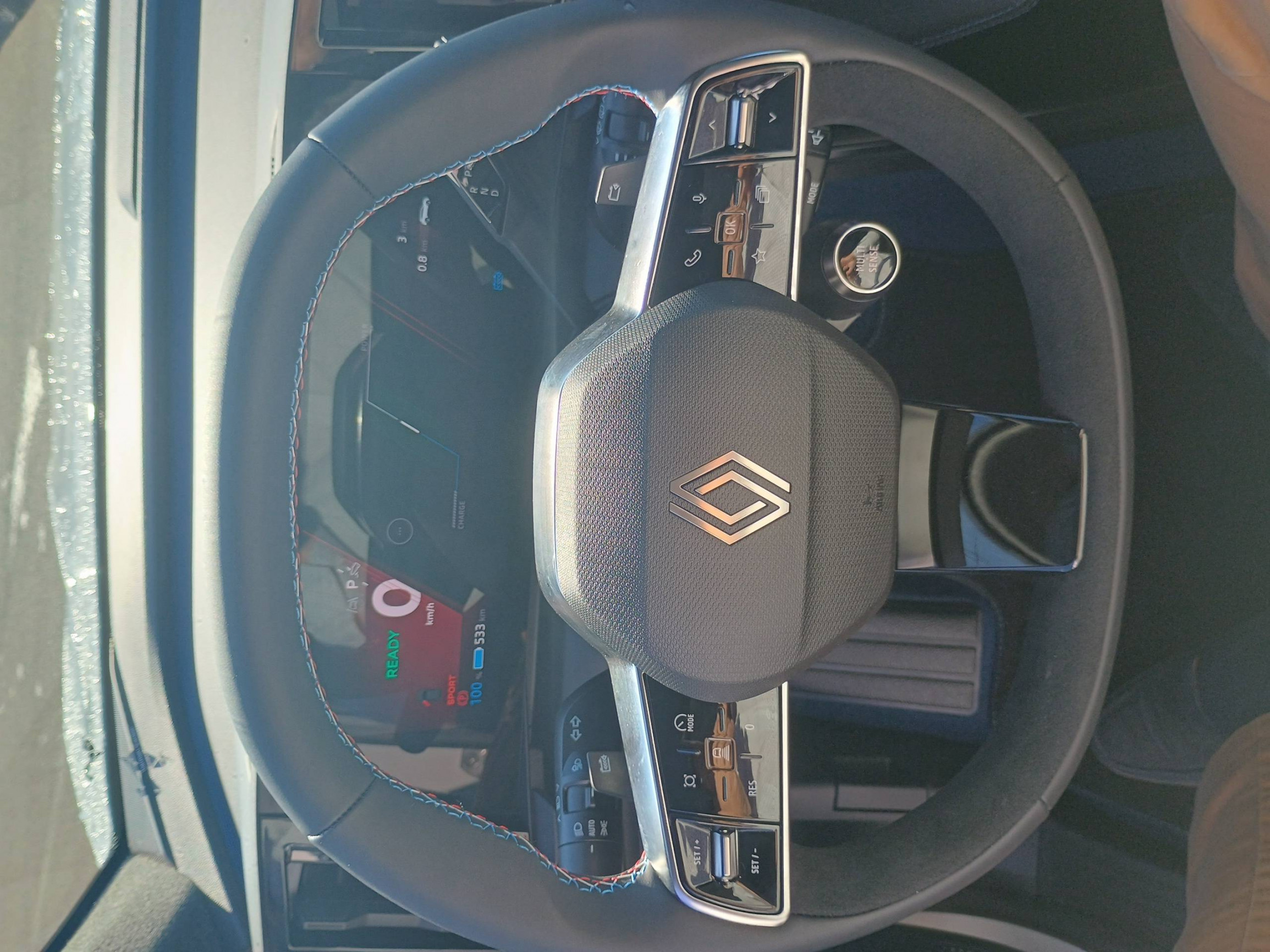 Vente en ligne Renault Scenic E-Tech Scenic E-Tech électrique 220 ch grande autonomie au prix de 51 490 €