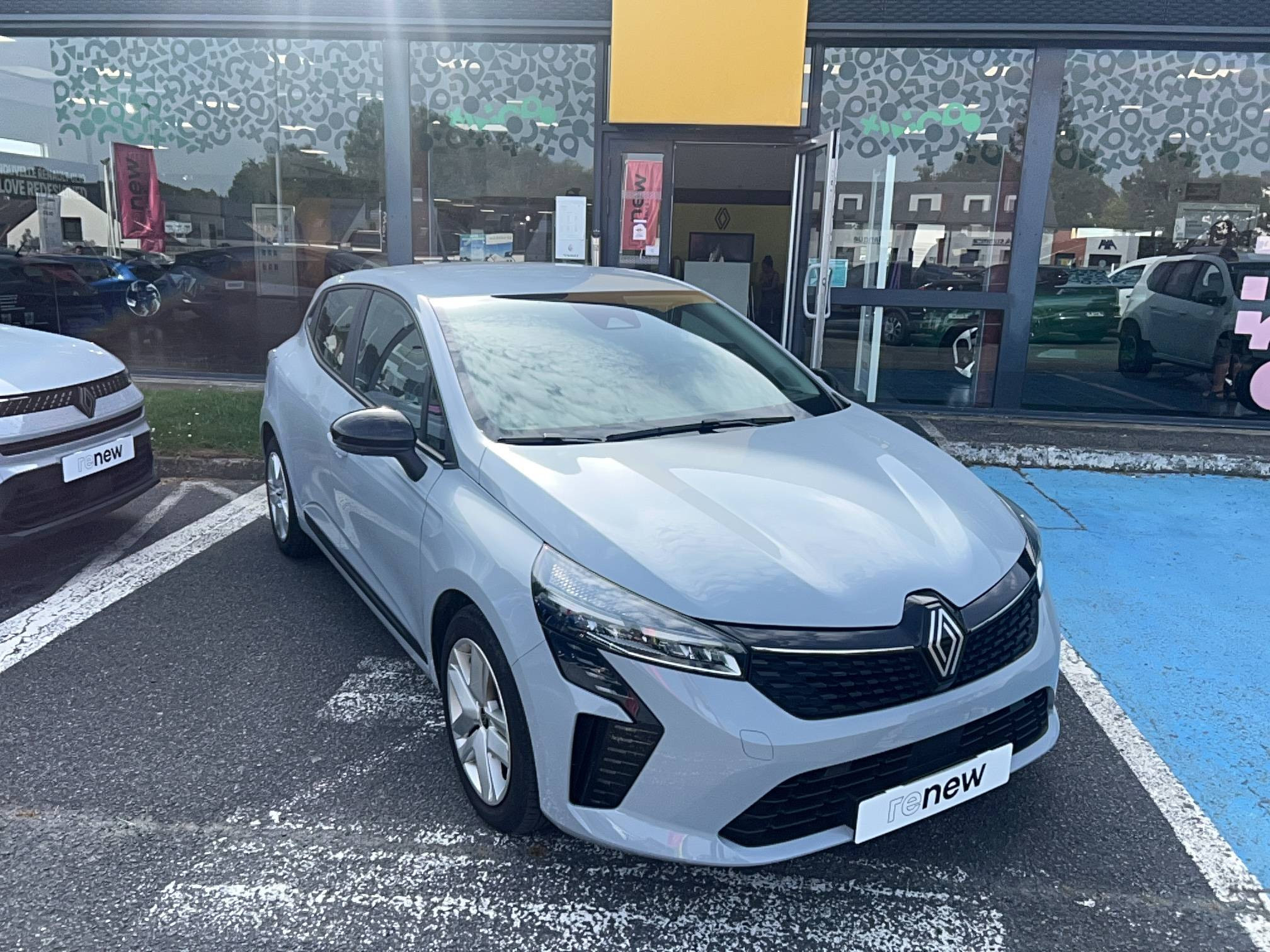 Vente en ligne Renault Clio 5 Clio TCe 90 ch GSR2 au prix de 15 990 €