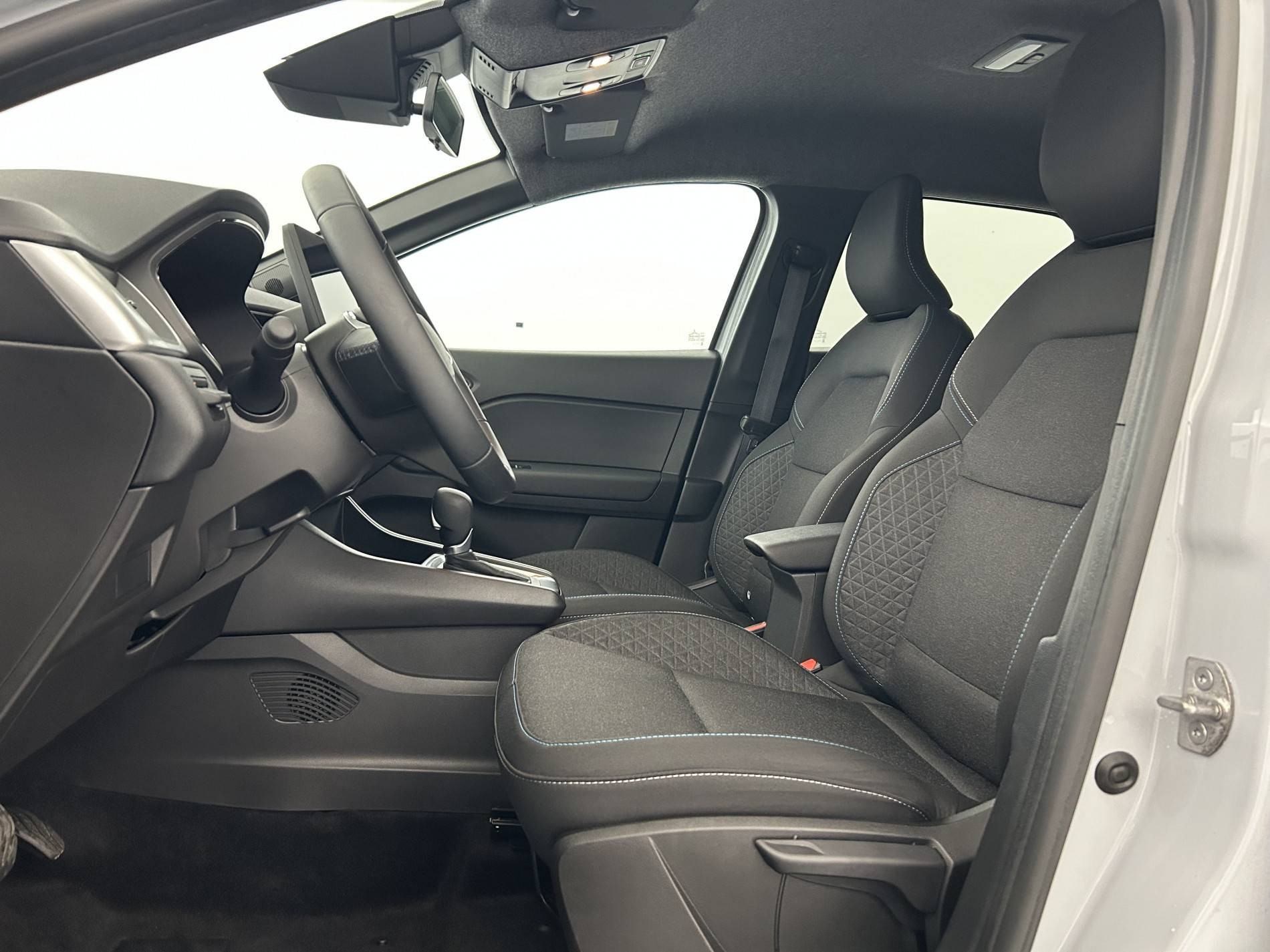 Vente en ligne Renault Symbioz  E-Tech full hybrid 145 au prix de 23 490 €