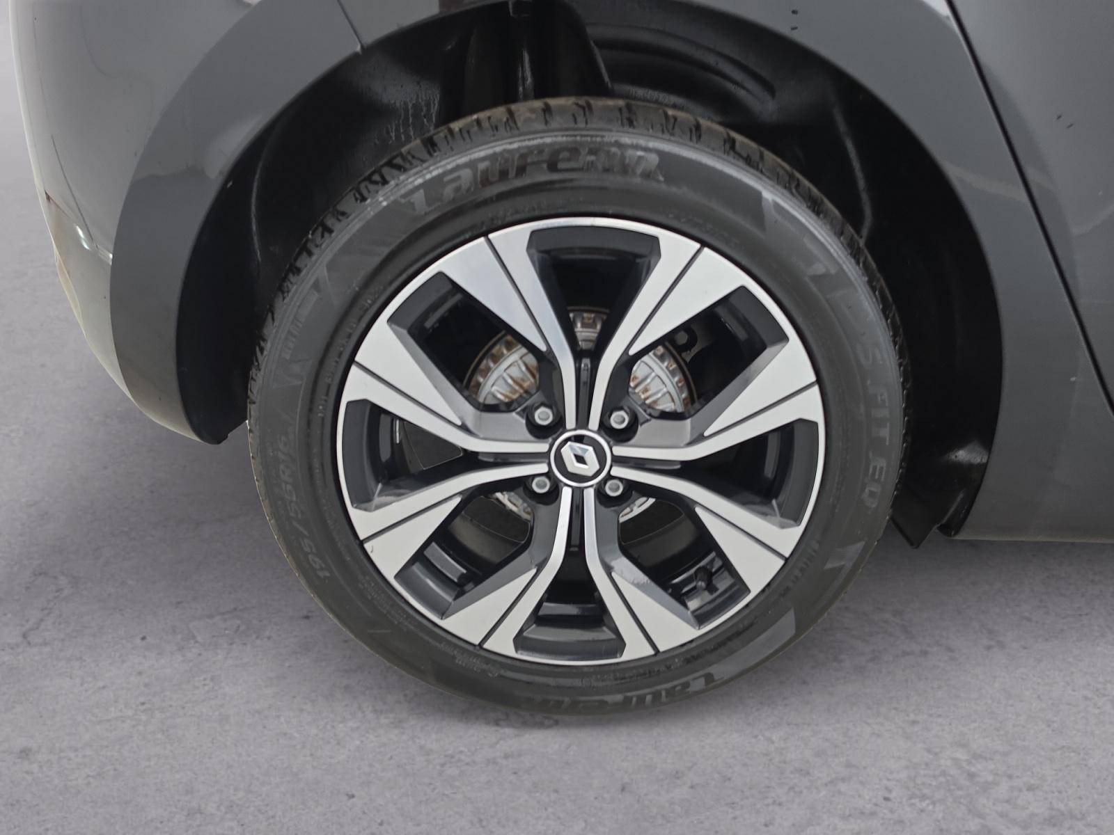 Vente en ligne Renault Clio 5 Clio TCe 90 au prix de 13 890 €