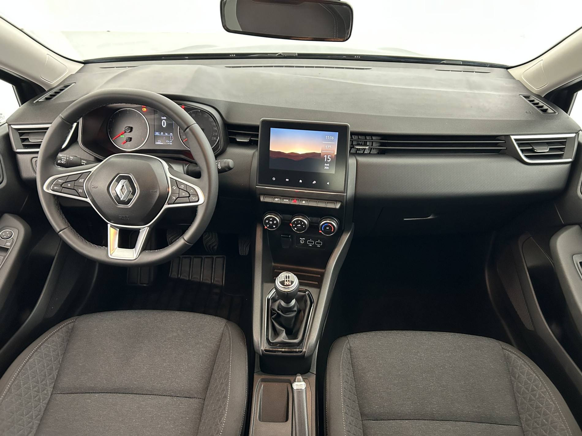 Vente en ligne Renault Clio 5 Clio TCe 90 au prix de 14 790 €