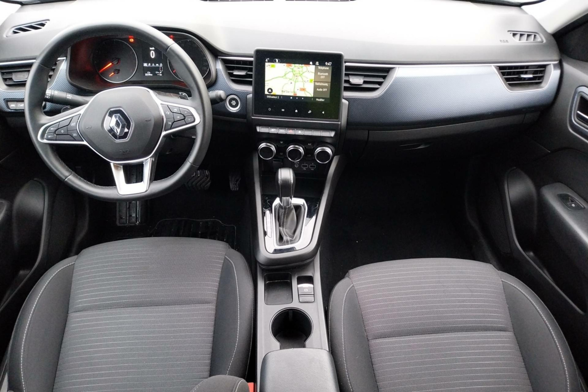 Vente en ligne Renault Arkana  mild hybrid 140 EDC FAP - 22 au prix de 18 500 €