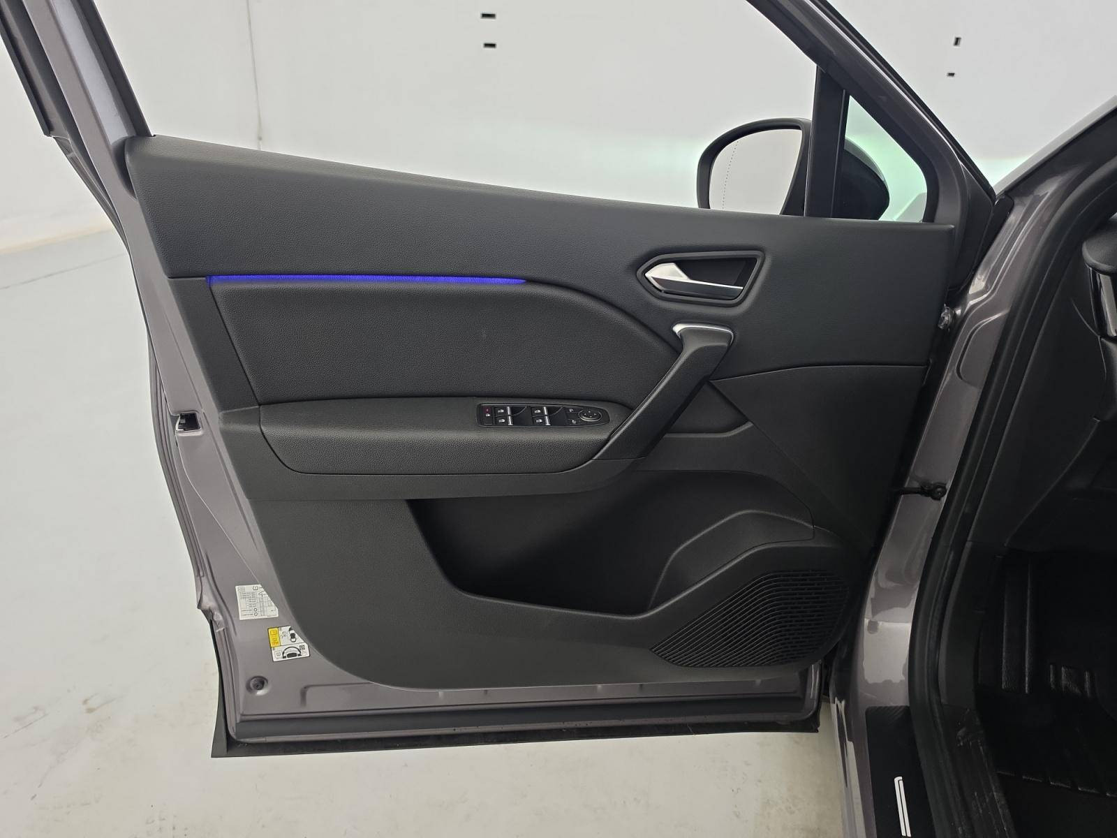 Vente en ligne Renault Captur  E-Tech 145 au prix de 18 500 €