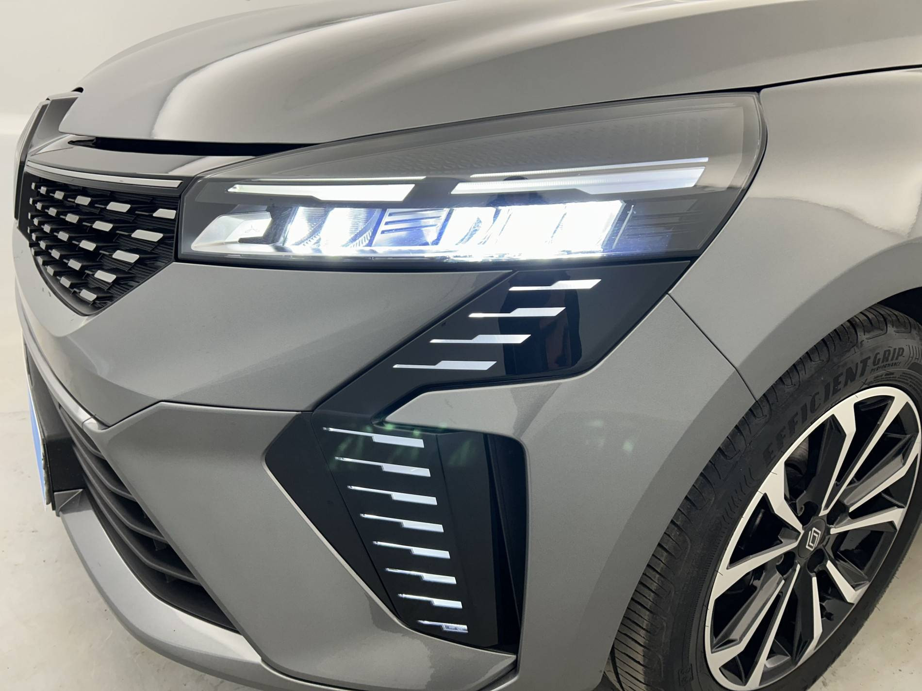 Vente en ligne Renault Clio 5 Clio TCe 90 ch GSR2 au prix de 18 480 €