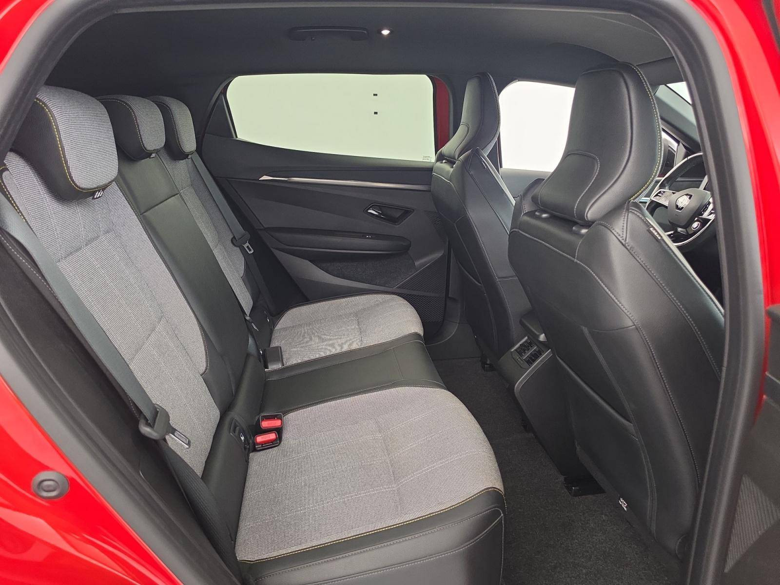 Vente en ligne Renault Megane E-Tech  EV60 220 ch super charge au prix de 22 990 €