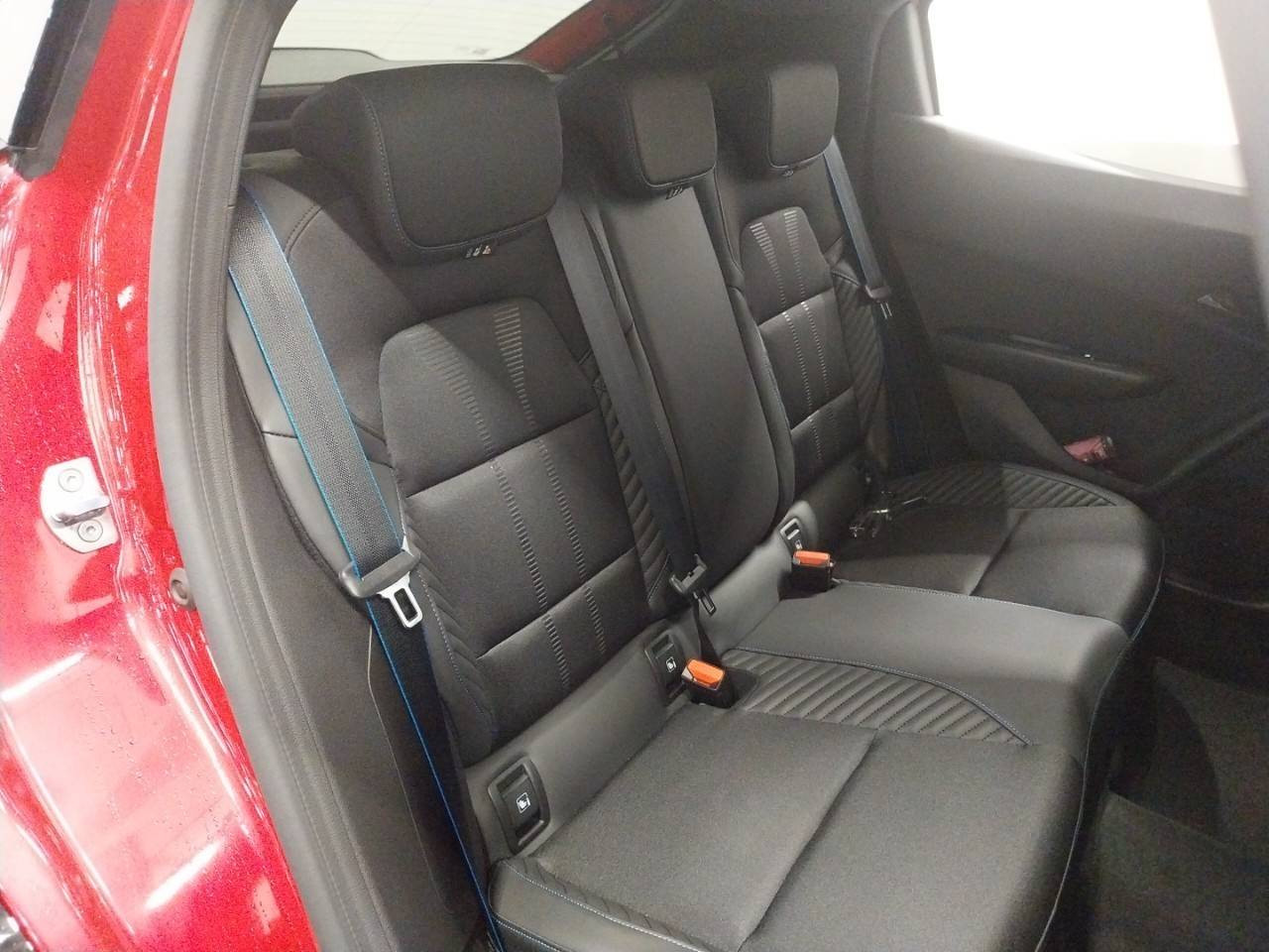 Vente en ligne Renault Clio 6 Clio E-Tech full hybrid 160 ch au prix de 50 000 €