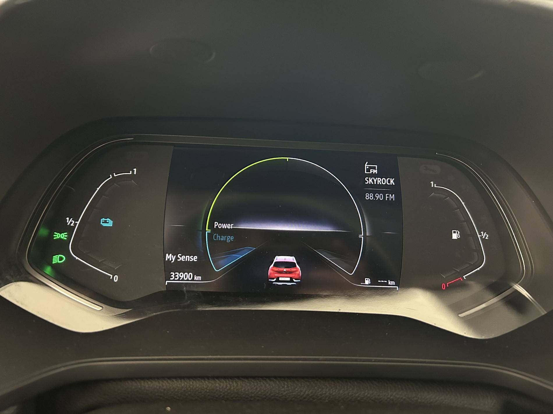 Vente en ligne Renault Captur  E-Tech 145 - 21 au prix de 18 990 €