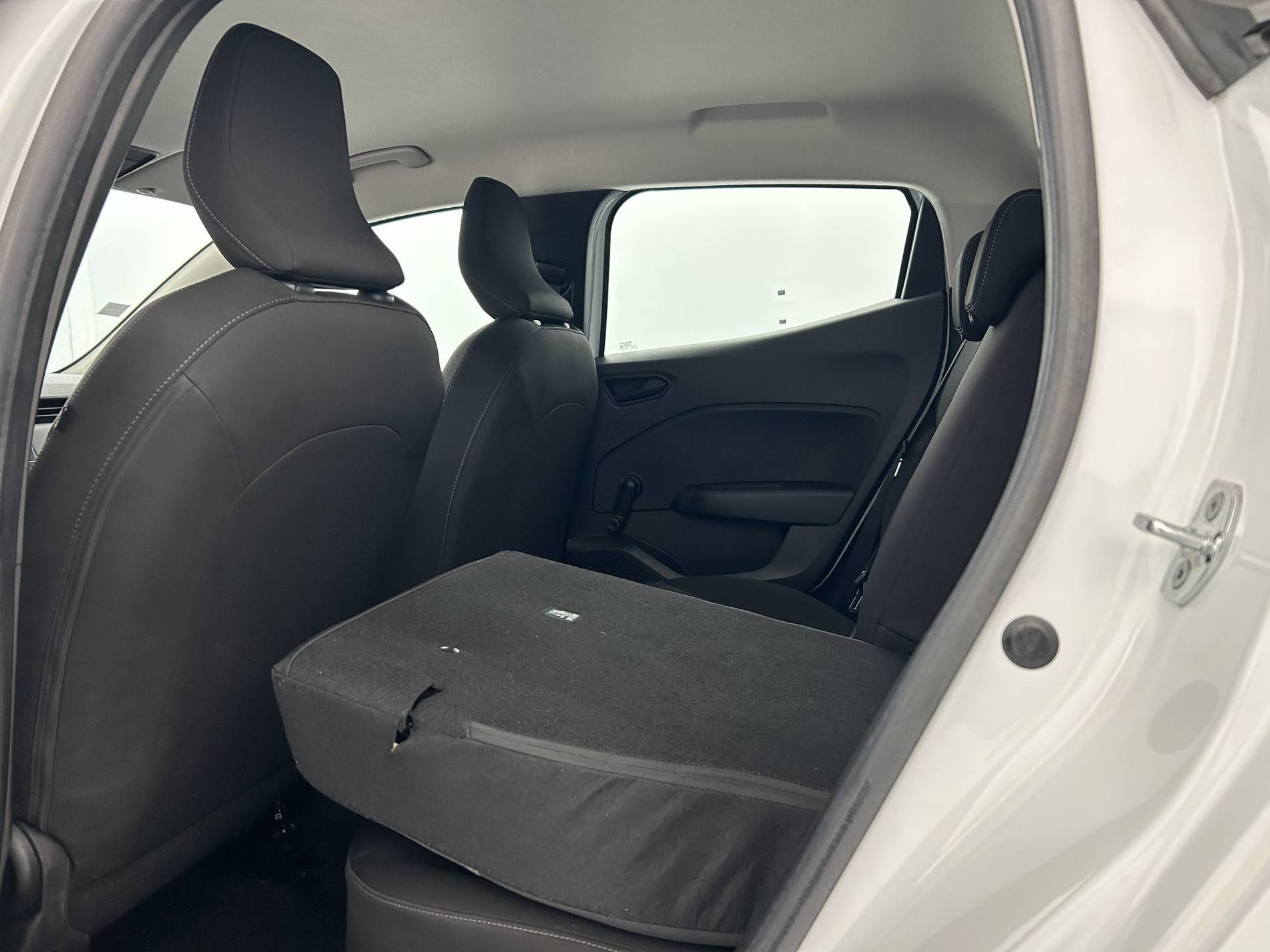 Vente en ligne Renault Clio 5 Clio SCe 65 au prix de 11 990 €