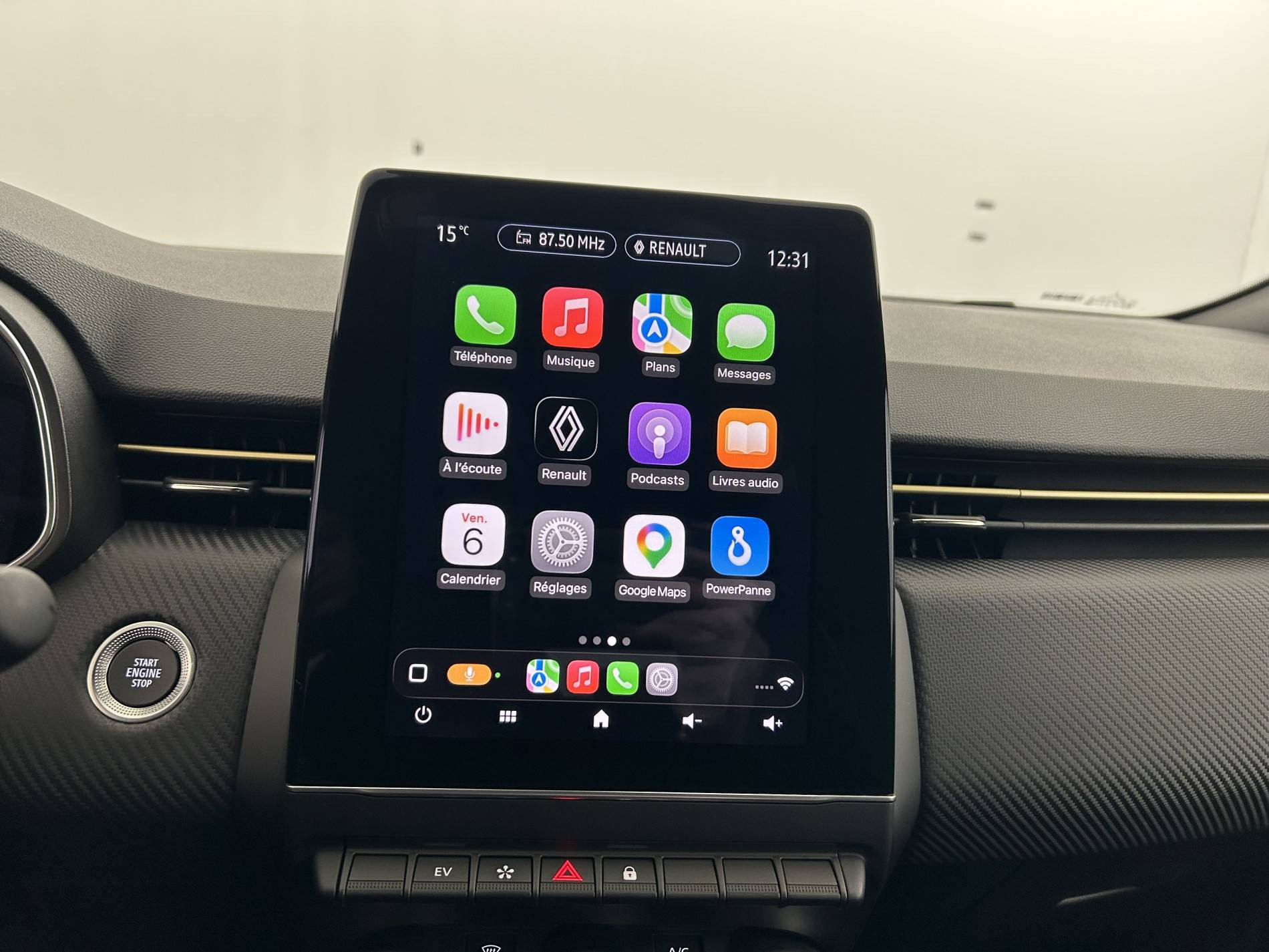 Vente en ligne Renault Clio 5 Clio E-Tech hybride 145 au prix de 19 990 €