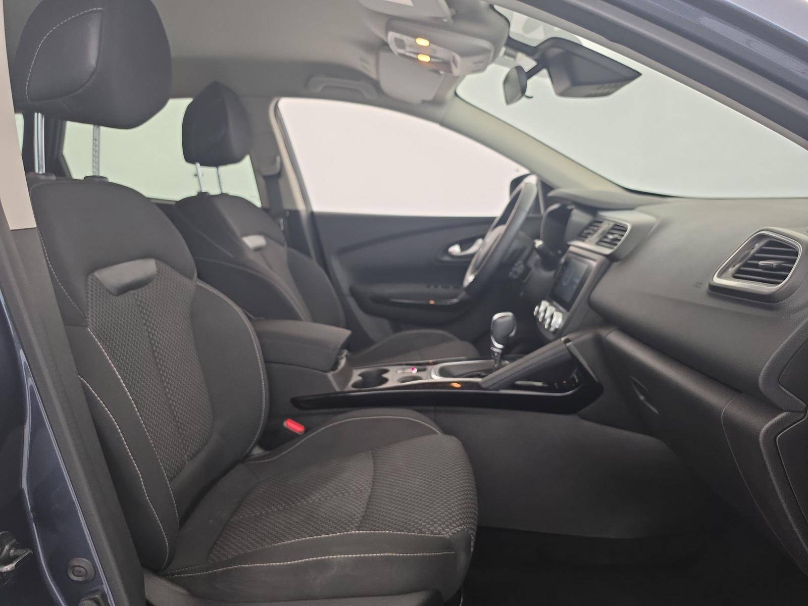 Vente en ligne Renault Kadjar  Blue dCi 115 EDC au prix de 15 900 €
