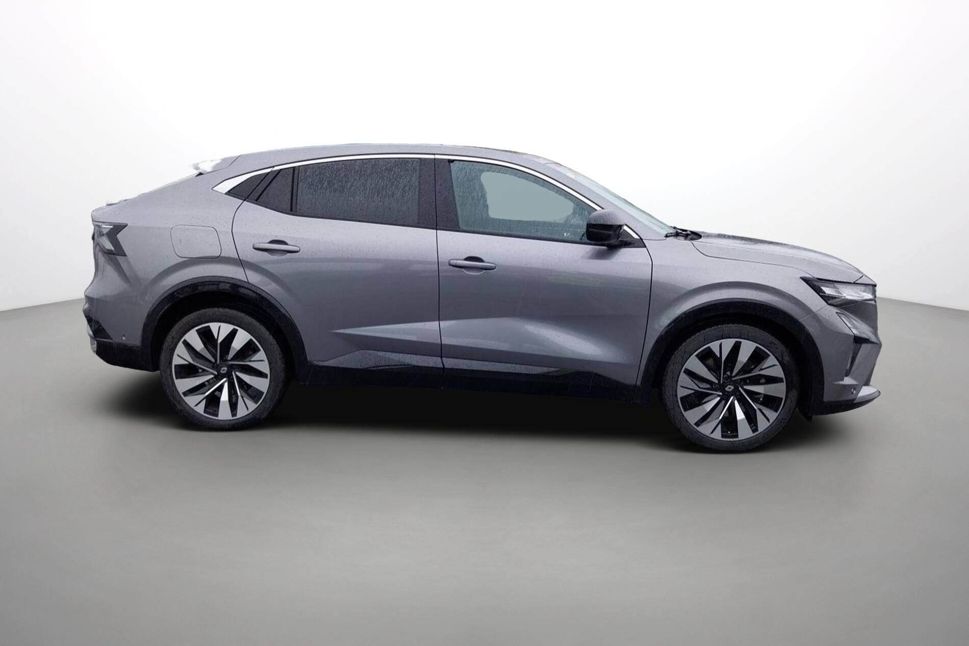 Vente en ligne Renault Rafale  E-Tech full hybrid 200 ch au prix de 34 990 €
