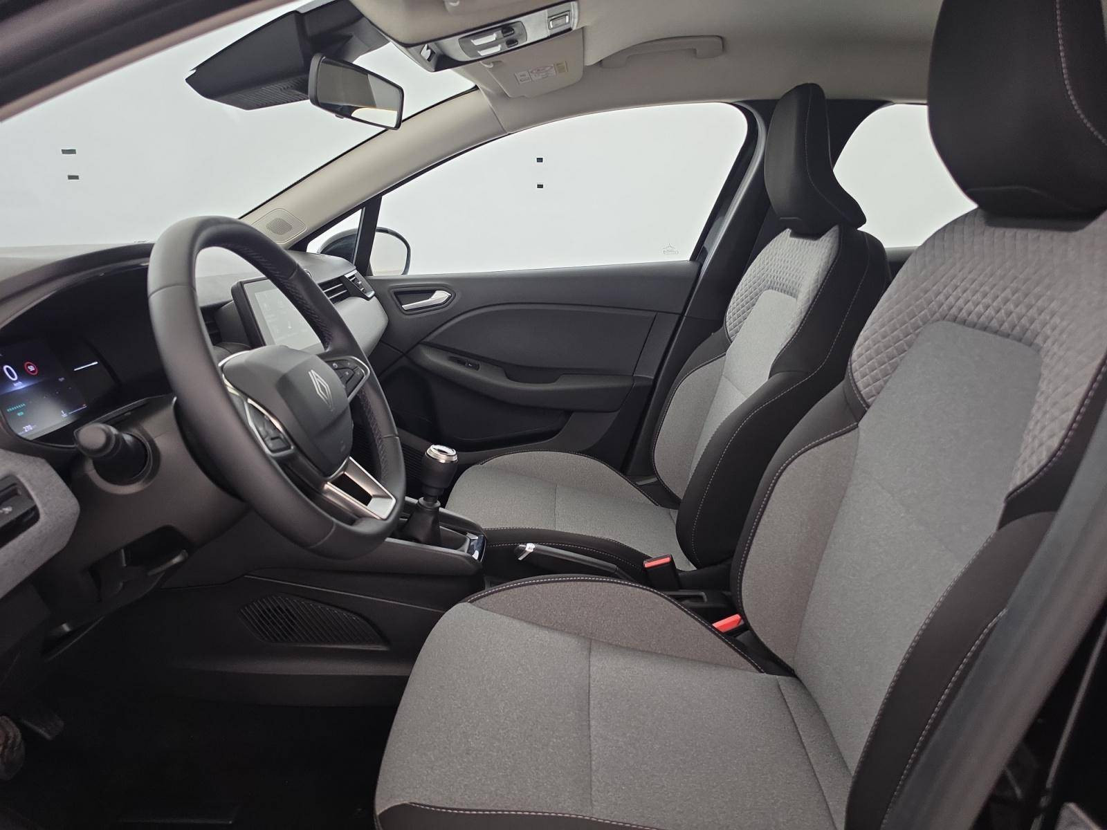 Vente en ligne Renault Clio 5 Clio Blue dCi 100 ch GSR2 au prix de 18 490 €