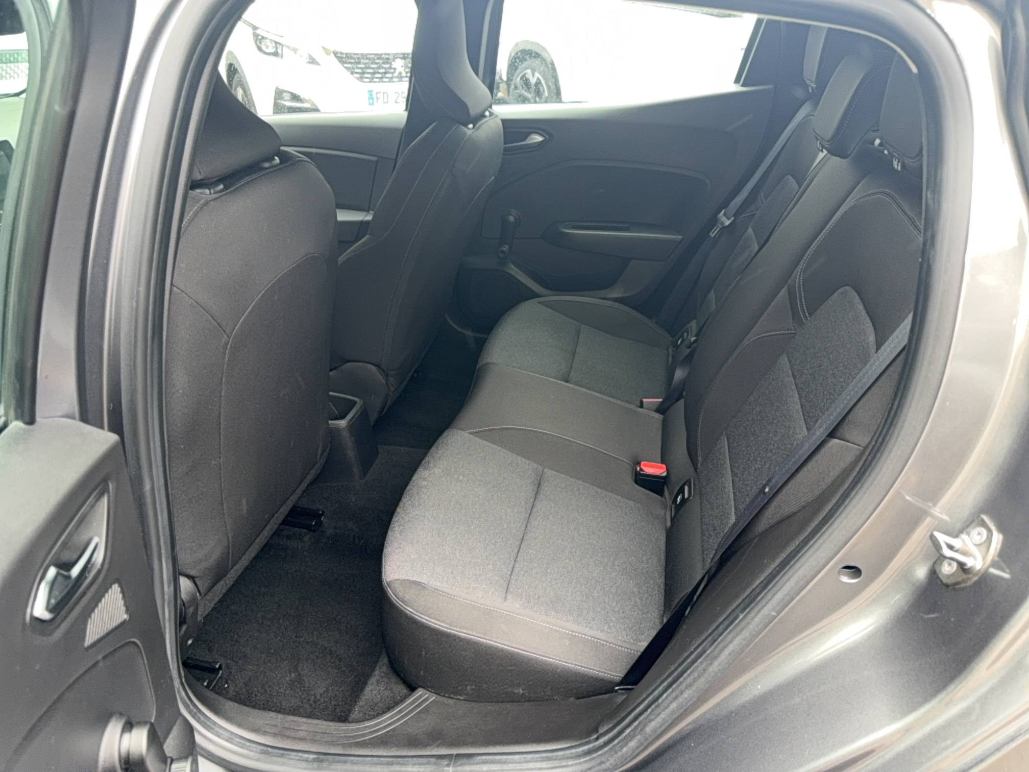 Vente en ligne Renault Clio 5 Clio TCe 90 au prix de 13 990 €