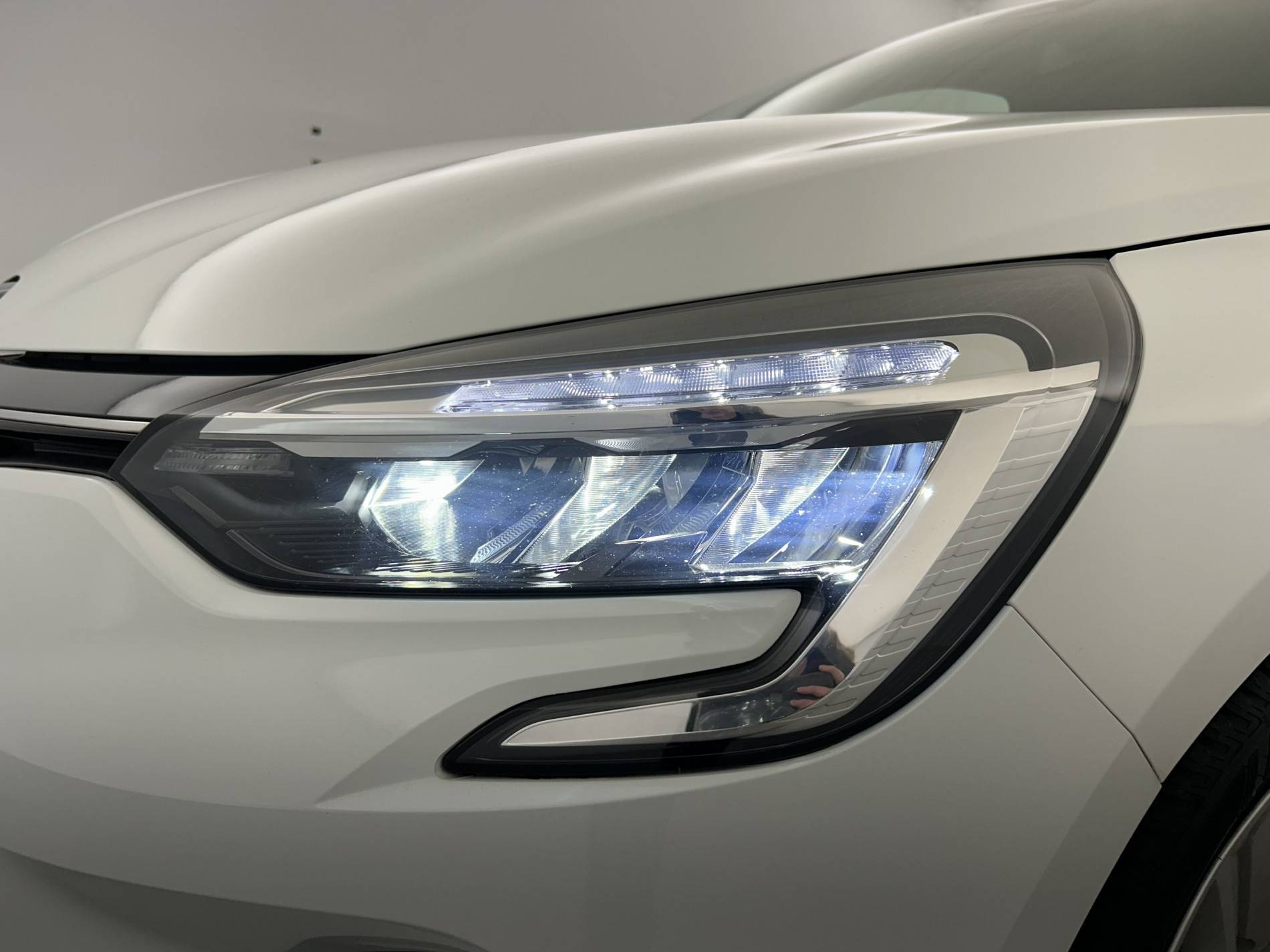 Vente en ligne Renault Clio 5 Clio Blue dCi 100 - 21N au prix de 15 190 €