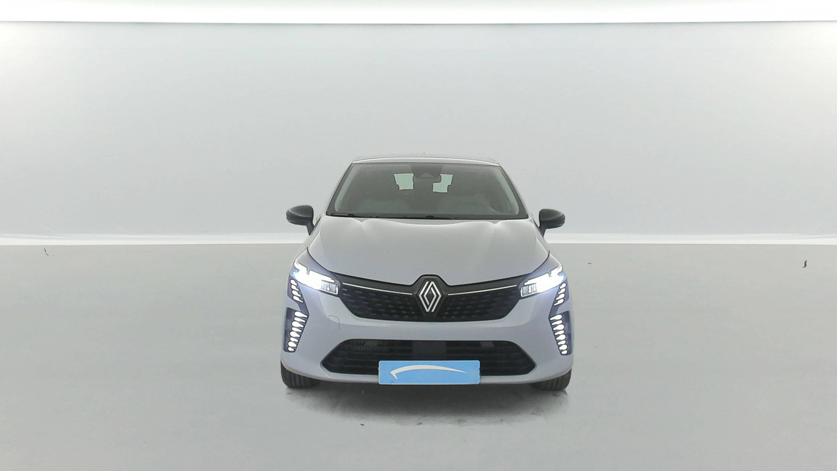 Vente en ligne Renault Clio 5 Clio TCe 90 au prix de 15 990 €
