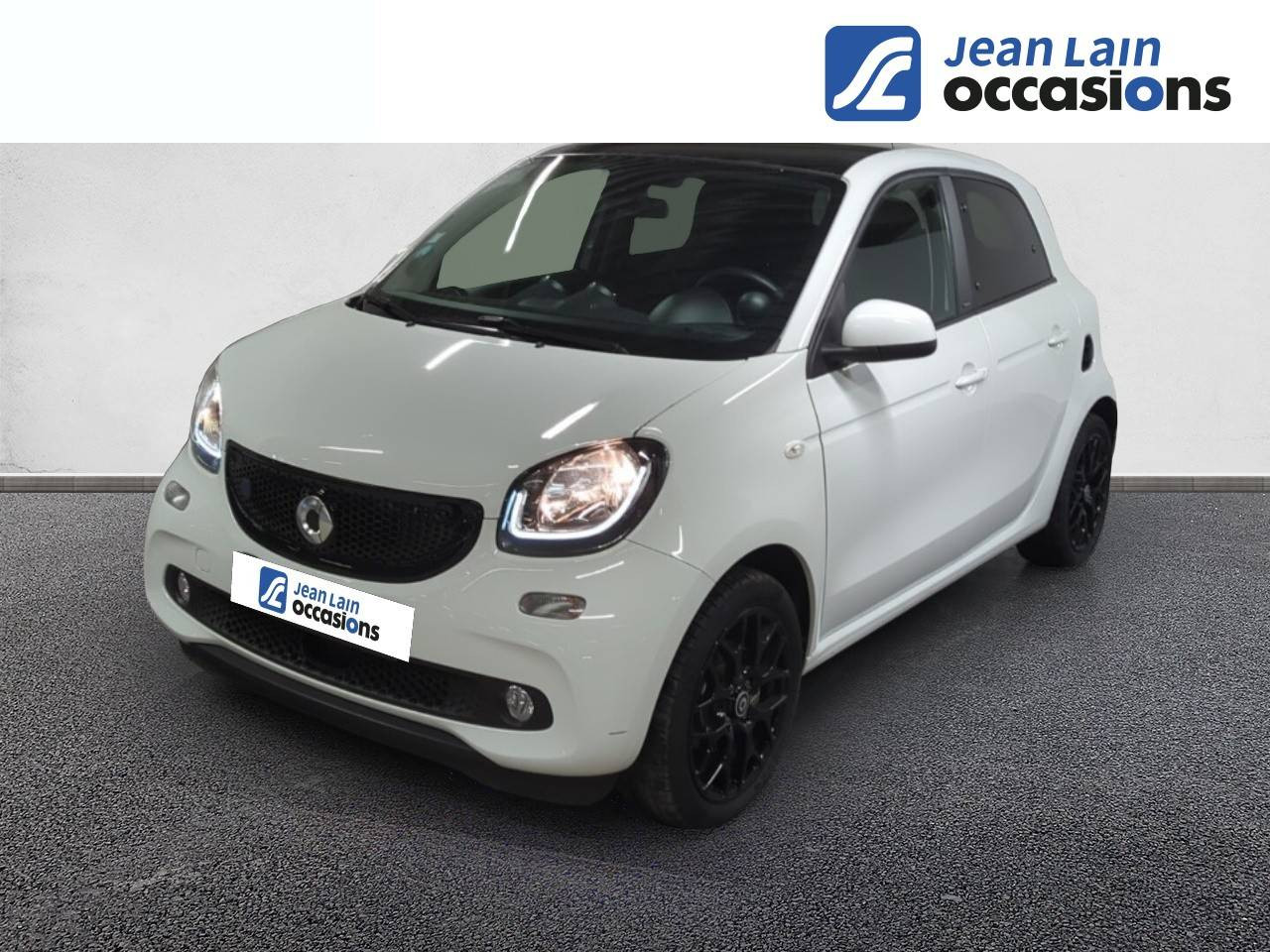 Vente en ligne SMART FORFOUR Forfour 0,82 ch Electrique BVA1 Passion de 2020 au prix de 0 €