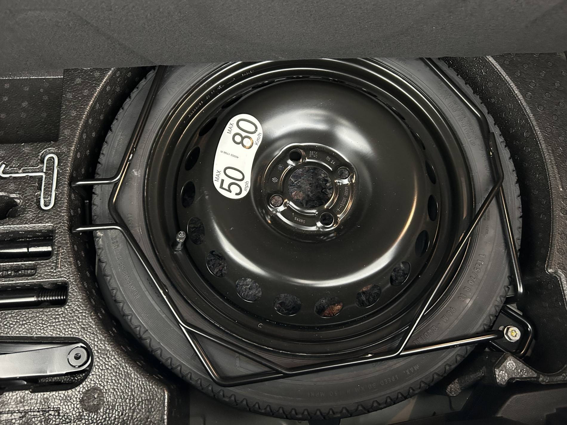 Vente en ligne Renault Clio 5 Clio E-Tech full hybrid 145 ch GSR2 au prix de 19 790 €