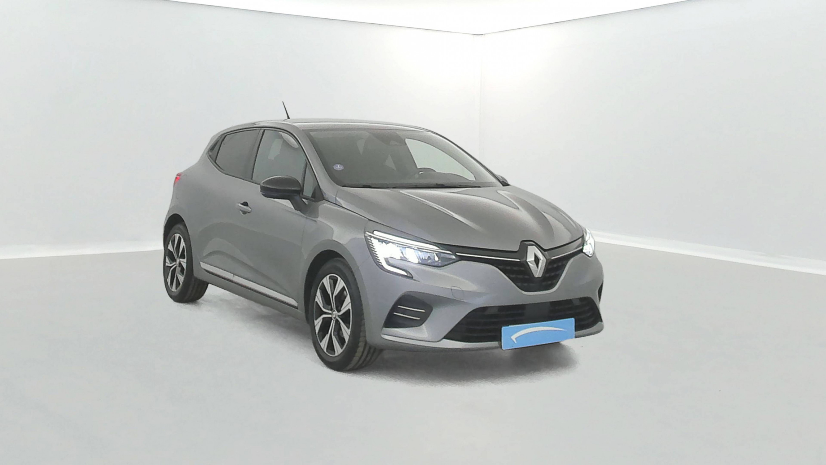 Vente en ligne Renault Clio 5 Clio TCe 90 au prix de 14 490 €