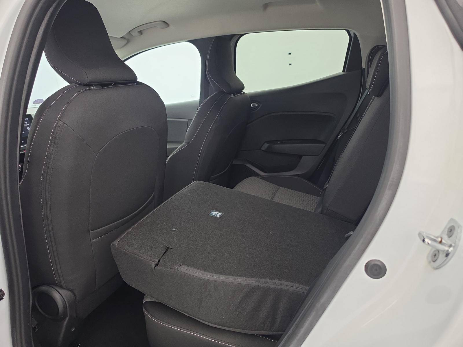 Vente en ligne Renault Clio 5 Clio TCe 90 au prix de 13 850 €