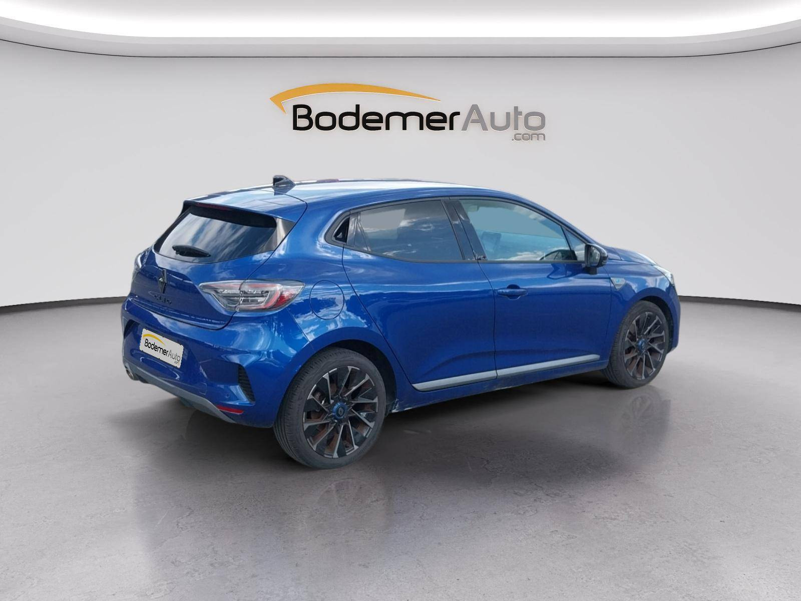 Vente en ligne Renault Clio 5 Clio TCe 90 ch GSR2 au prix de 18 990 €