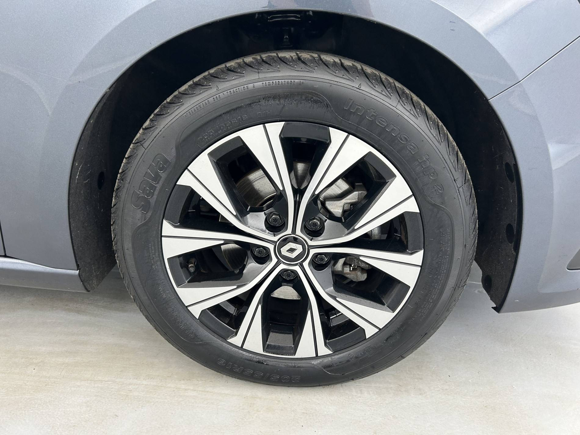 Vente en ligne Renault Megane 4 Mégane IV Berline Blue dCi 115 - 21N au prix de 16 990 €