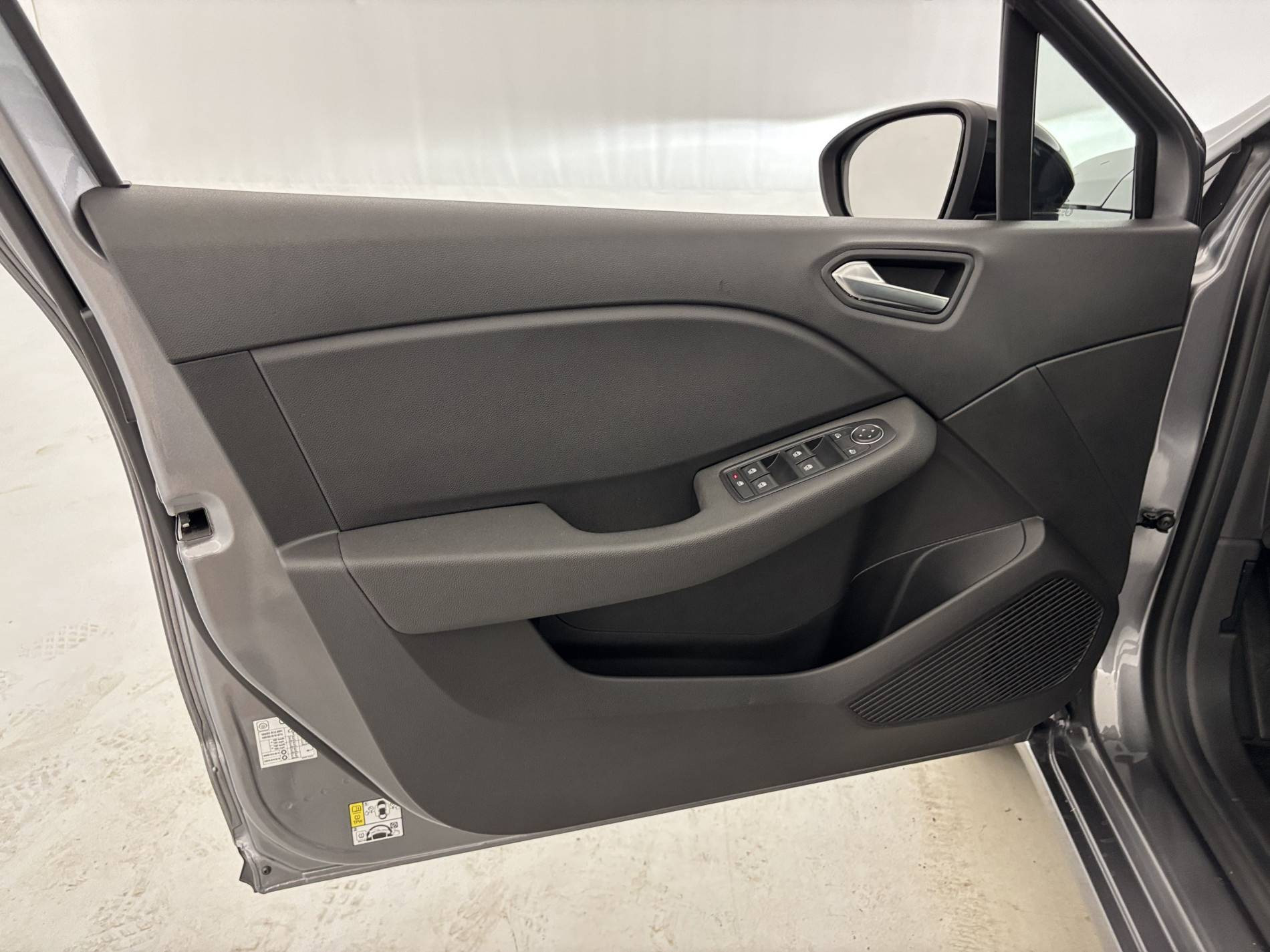 Vente en ligne Renault Clio 5 Clio Blue dCi 100 ch au prix de 18 500 €