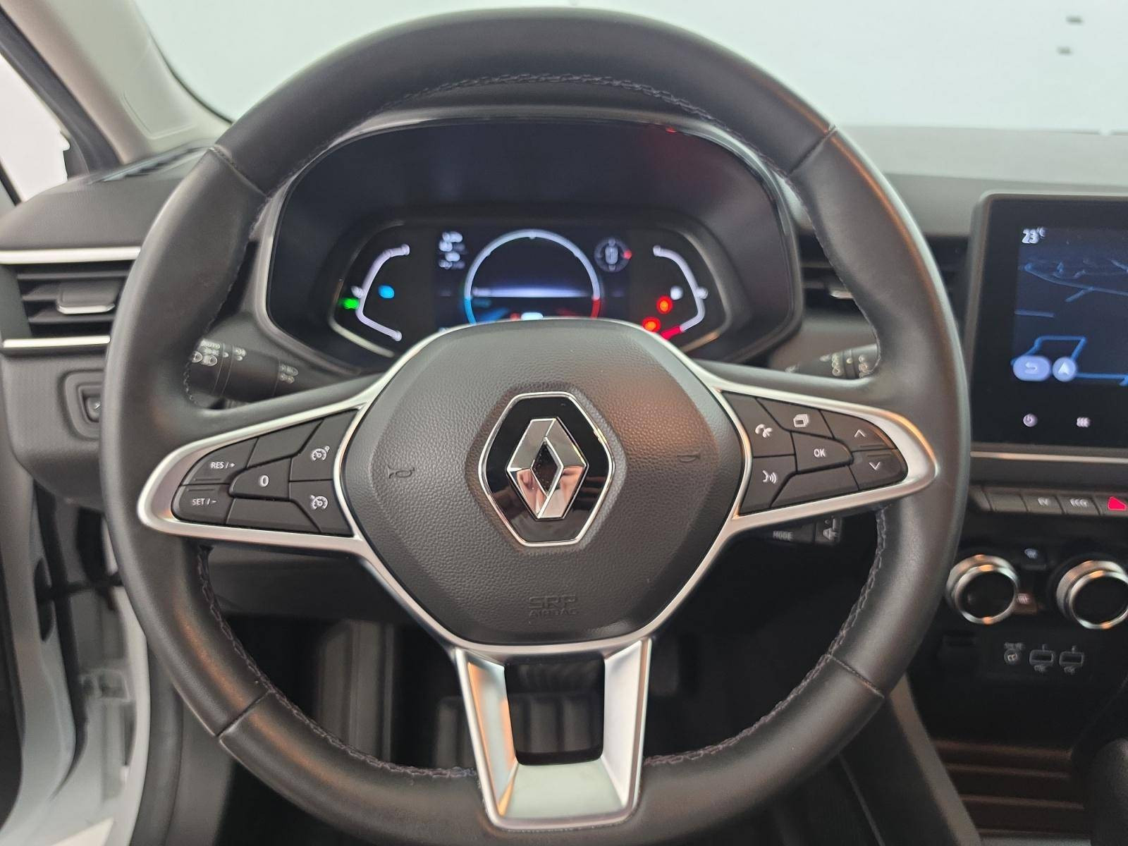 Vente en ligne Renault Clio 5 Clio E-Tech 140 - 21N au prix de 14 890 €