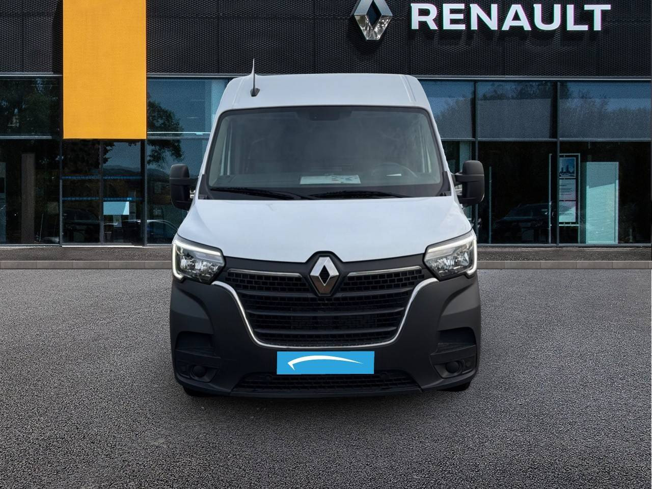 Vente en ligne Renault Master E-Tech MASTER ELECTRIQUE FGN L2H2 F3500 EV52 au prix de 27 990 €
